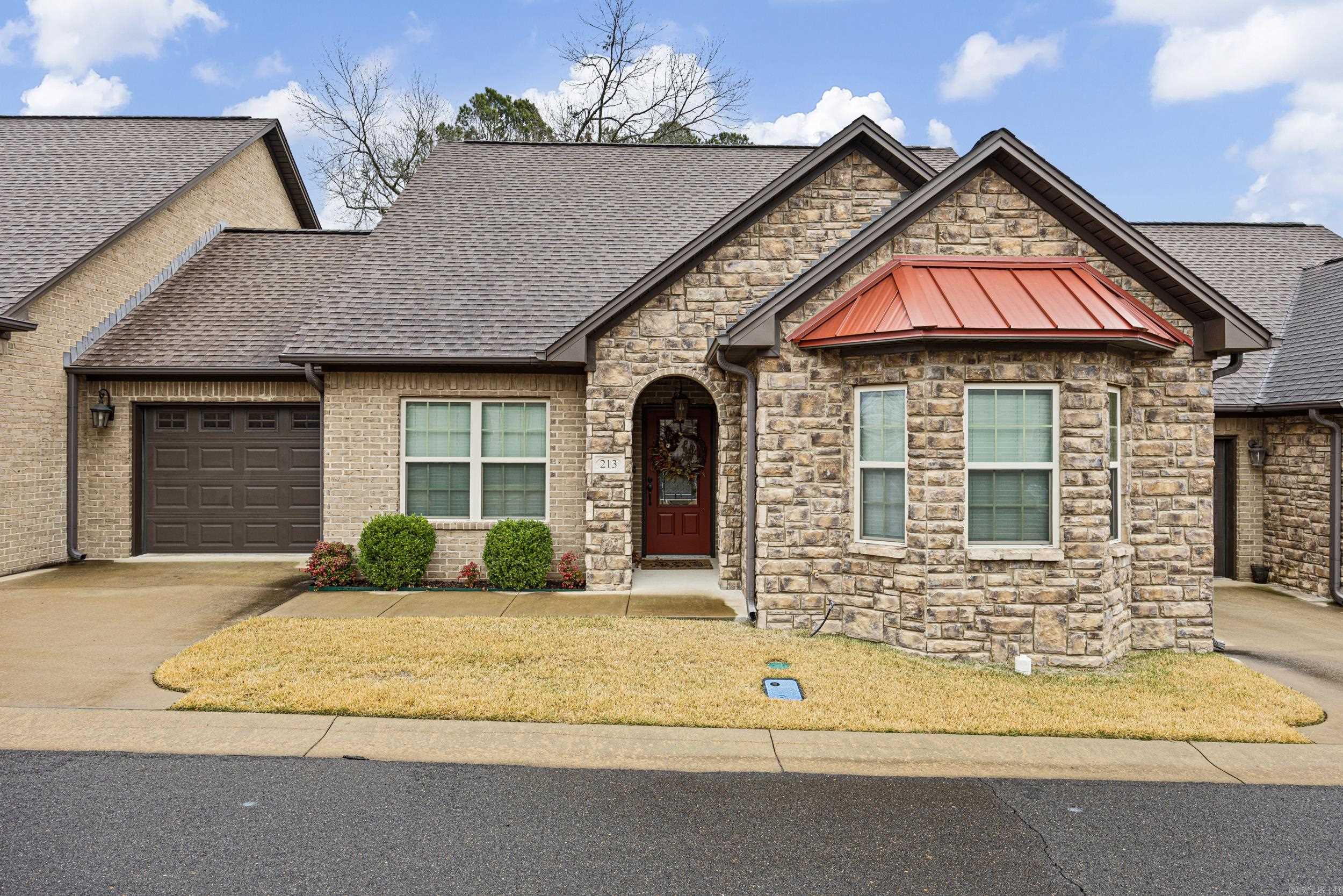 213 W Cobblestone  Russellville, AR