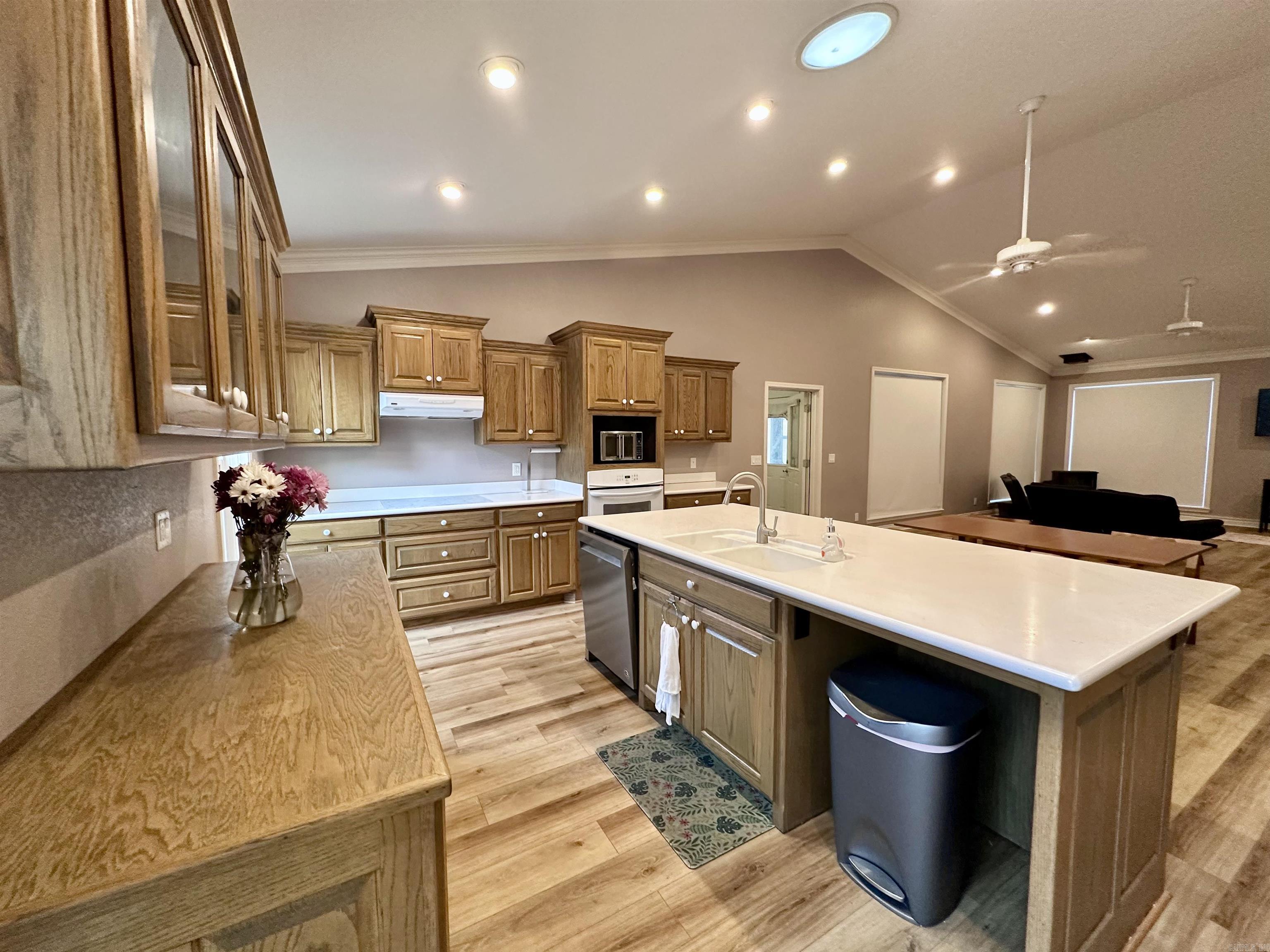 780 Brookhill Ranch Road Hot Springs, AR 71909