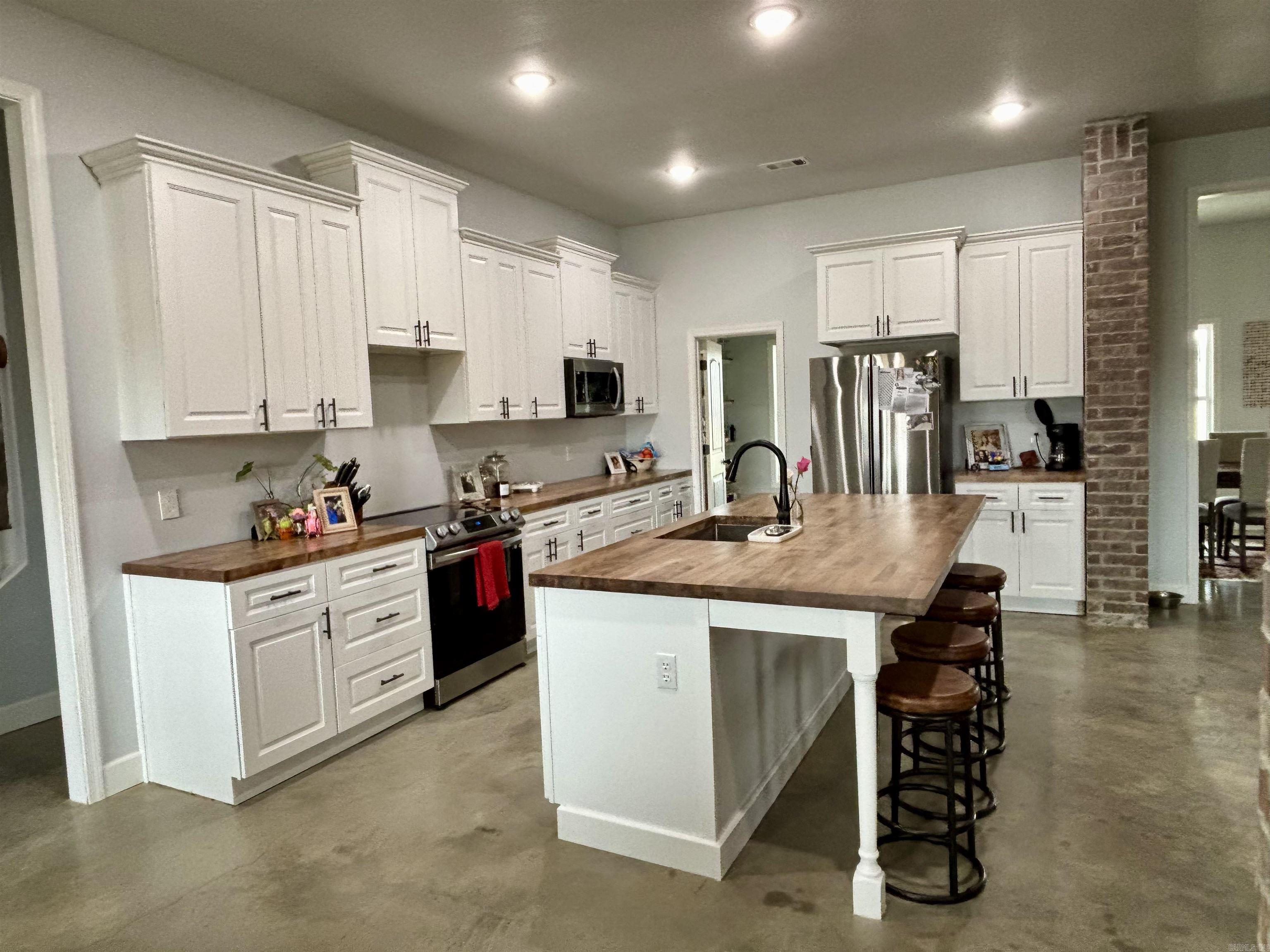 2110 Ponderosa Dr  Jonesboro, AR