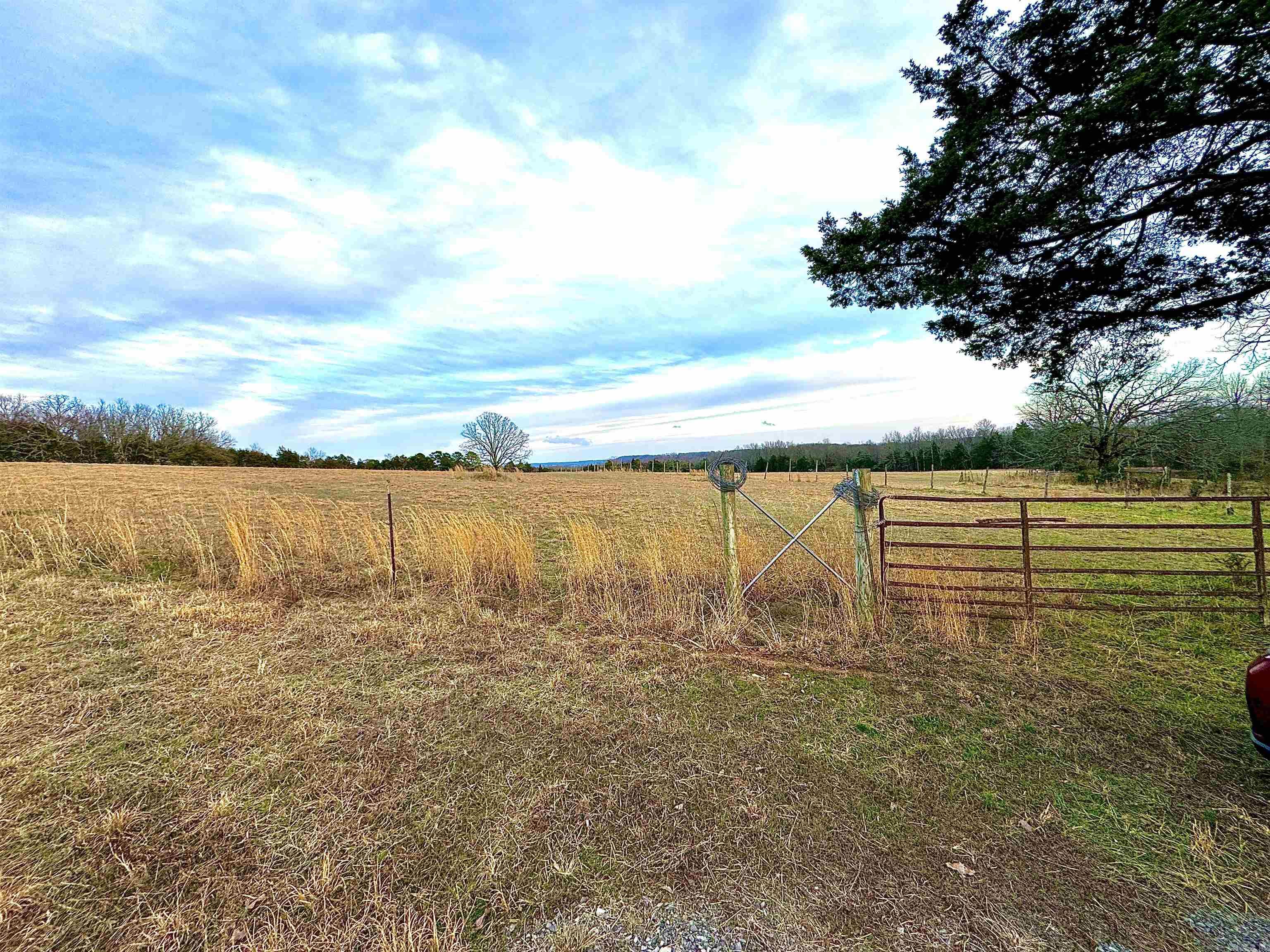 000 Qualls Rd.  Greenbrier, AR