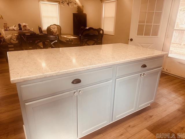 2013 Maple  Des Arc, AR