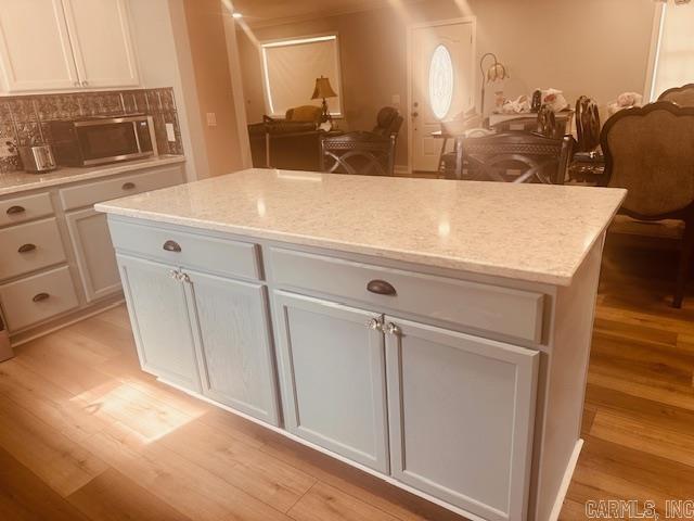 2013 Maple  Des Arc, AR