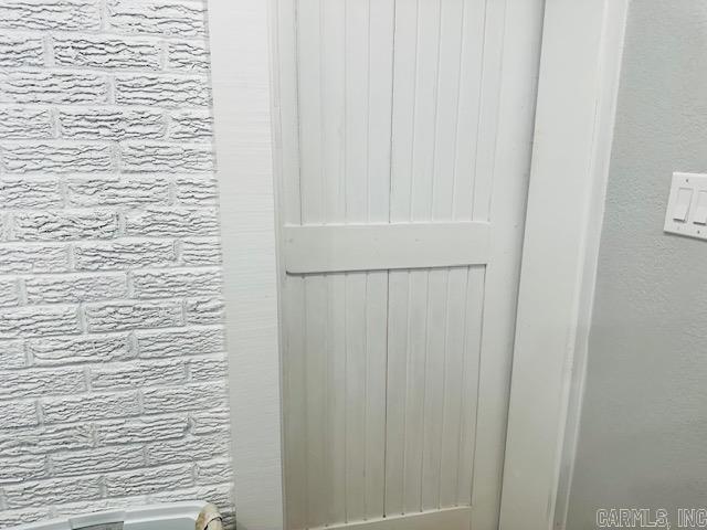 2013 Maple  Des Arc, AR