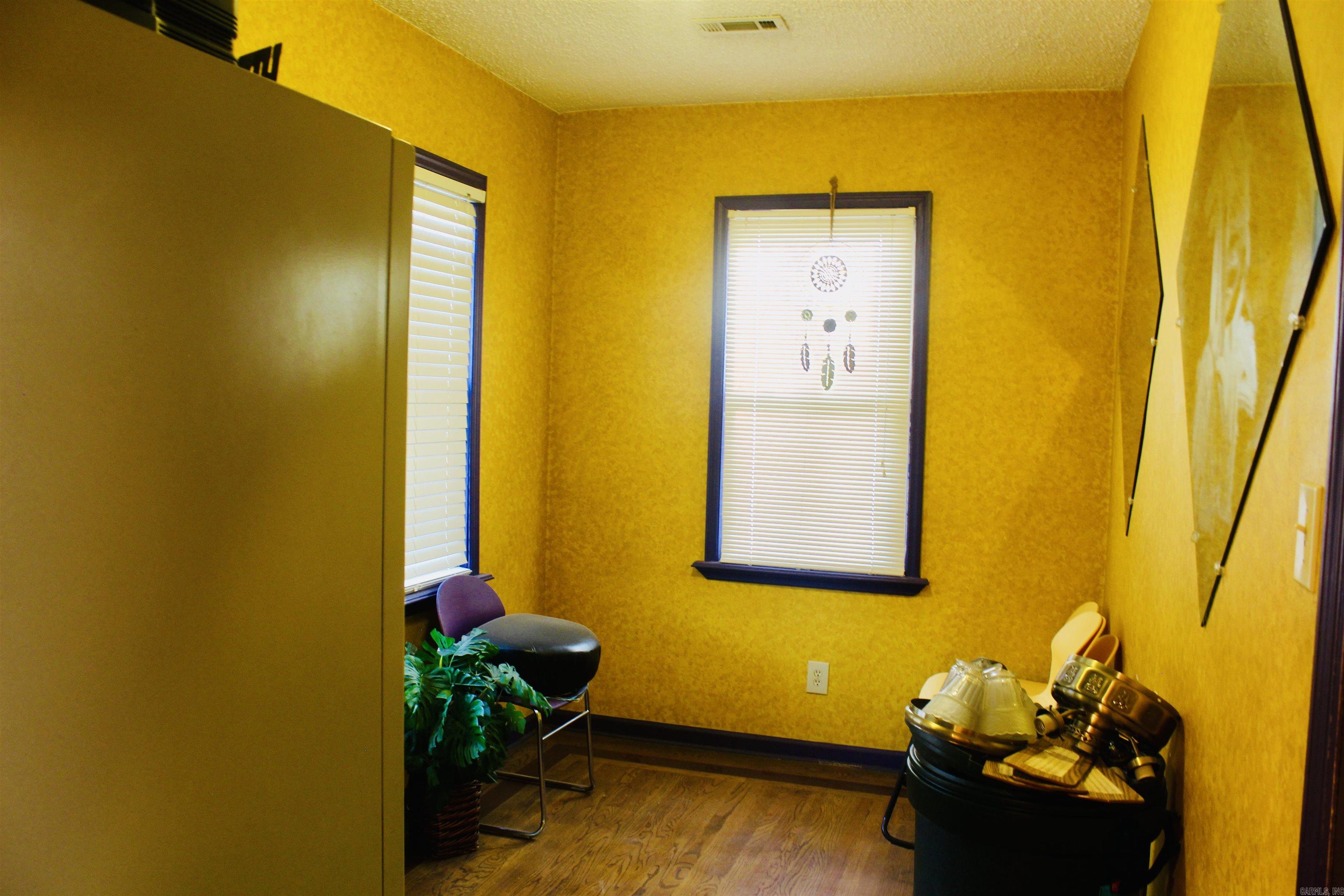 1710 Main  North Little Rock, AR