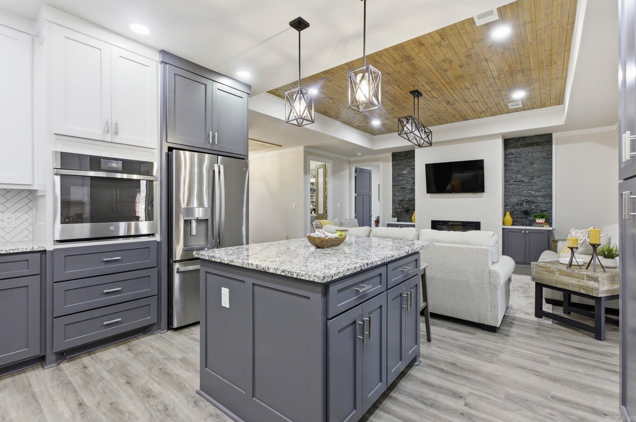 21650 Pleasant  Hensley, AR