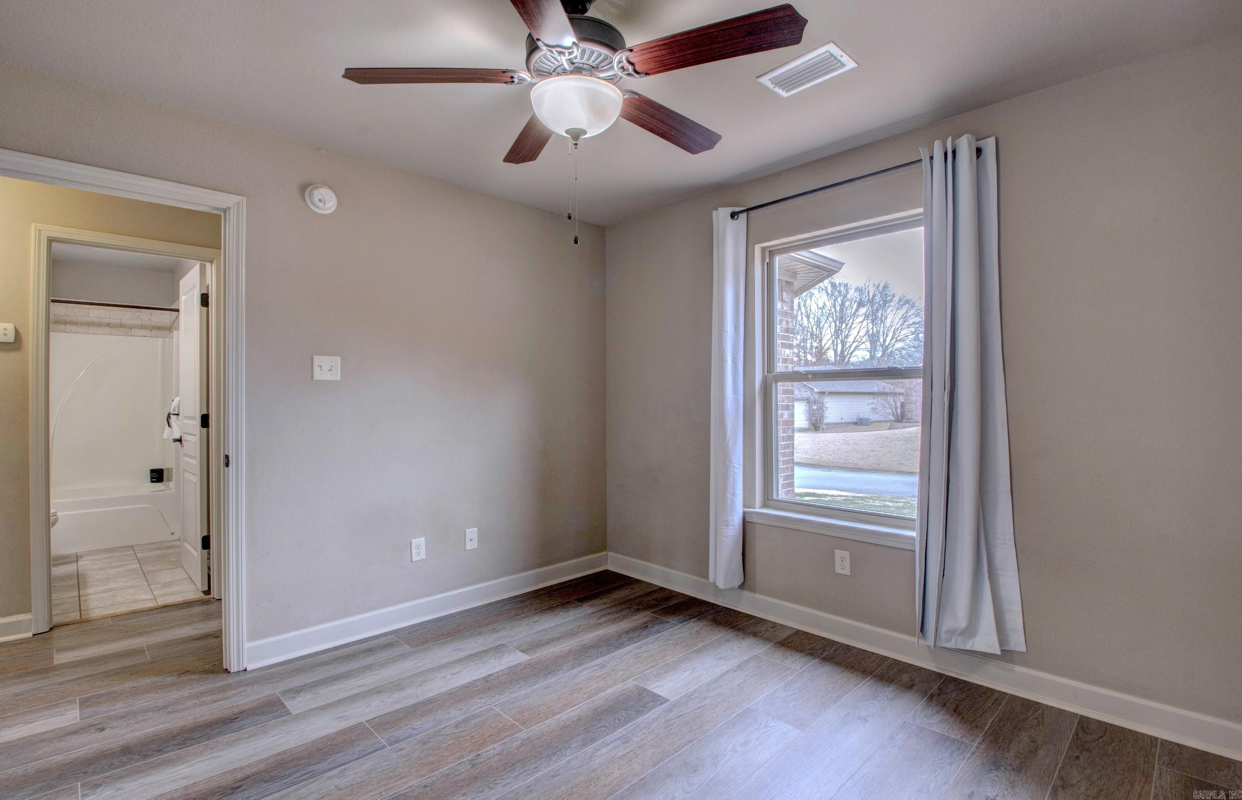 56 Huntington  Austin, AR