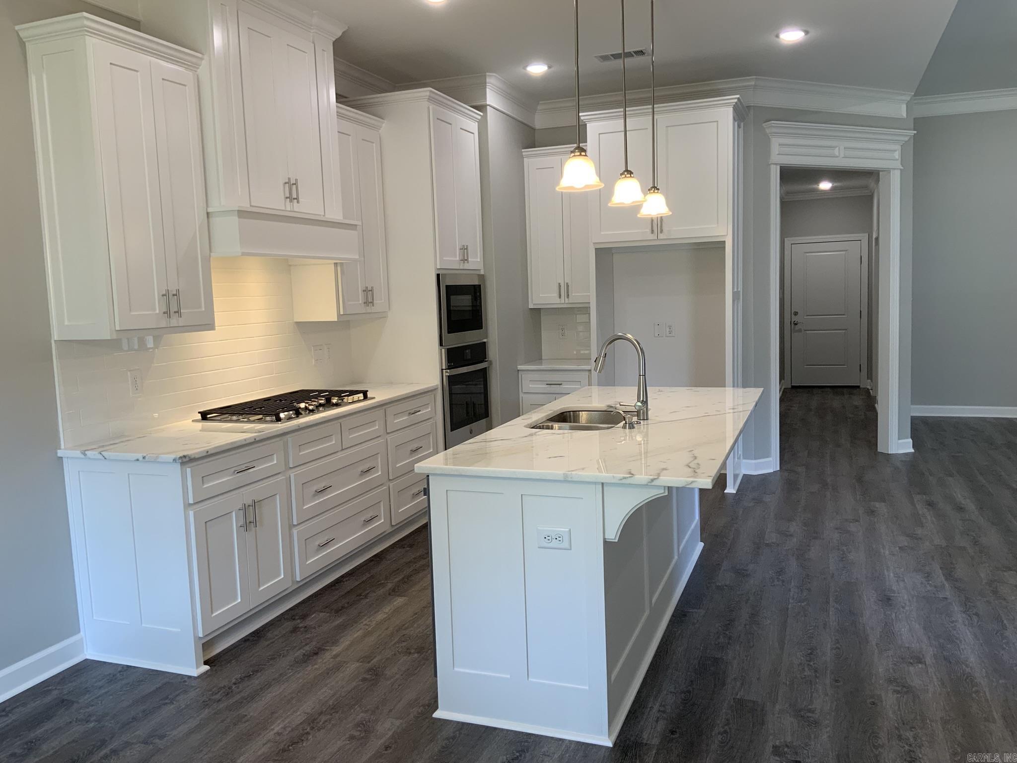 124 Riverstone Cove  Sherwood, AR