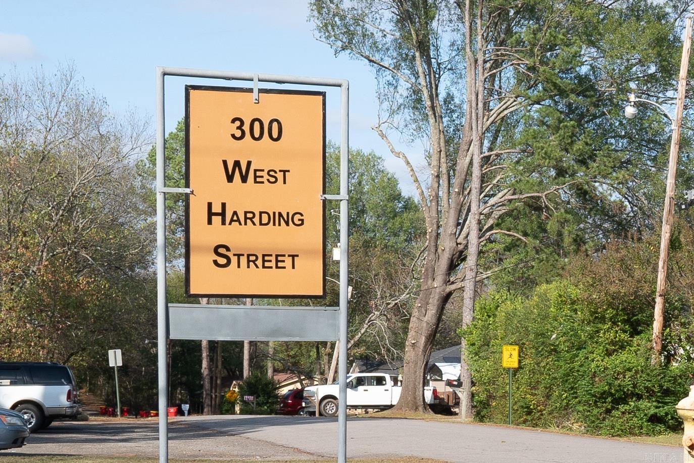 300 W Harding, #101  Morrilton, AR