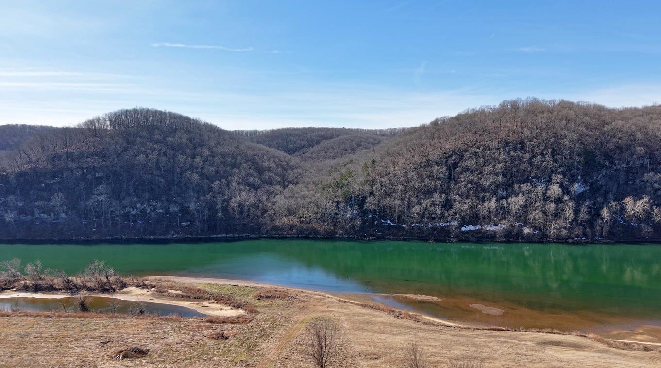 100 Williamson Switch  Guion, AR