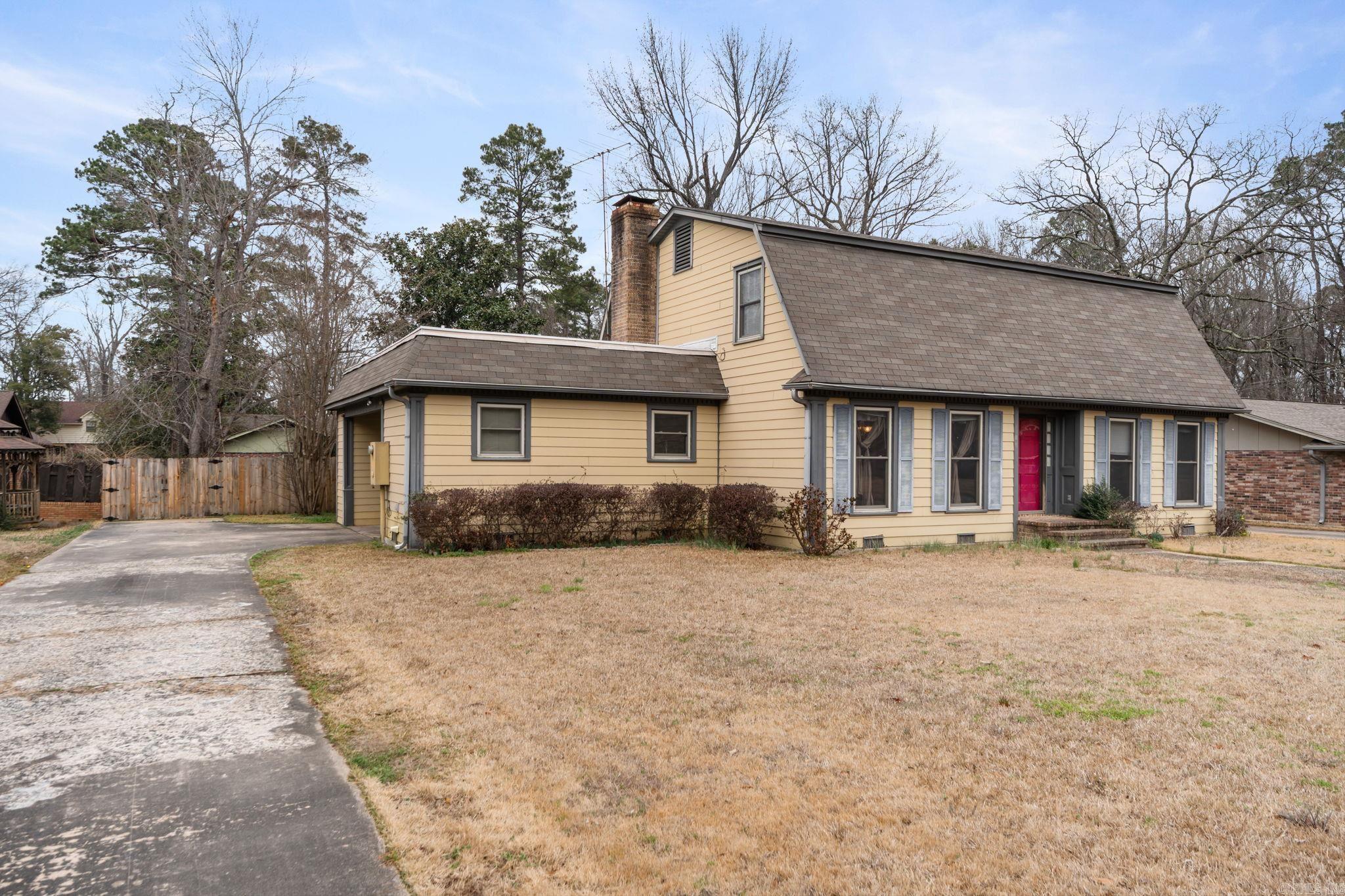 2105 Monticello  Pine Bluff, AR