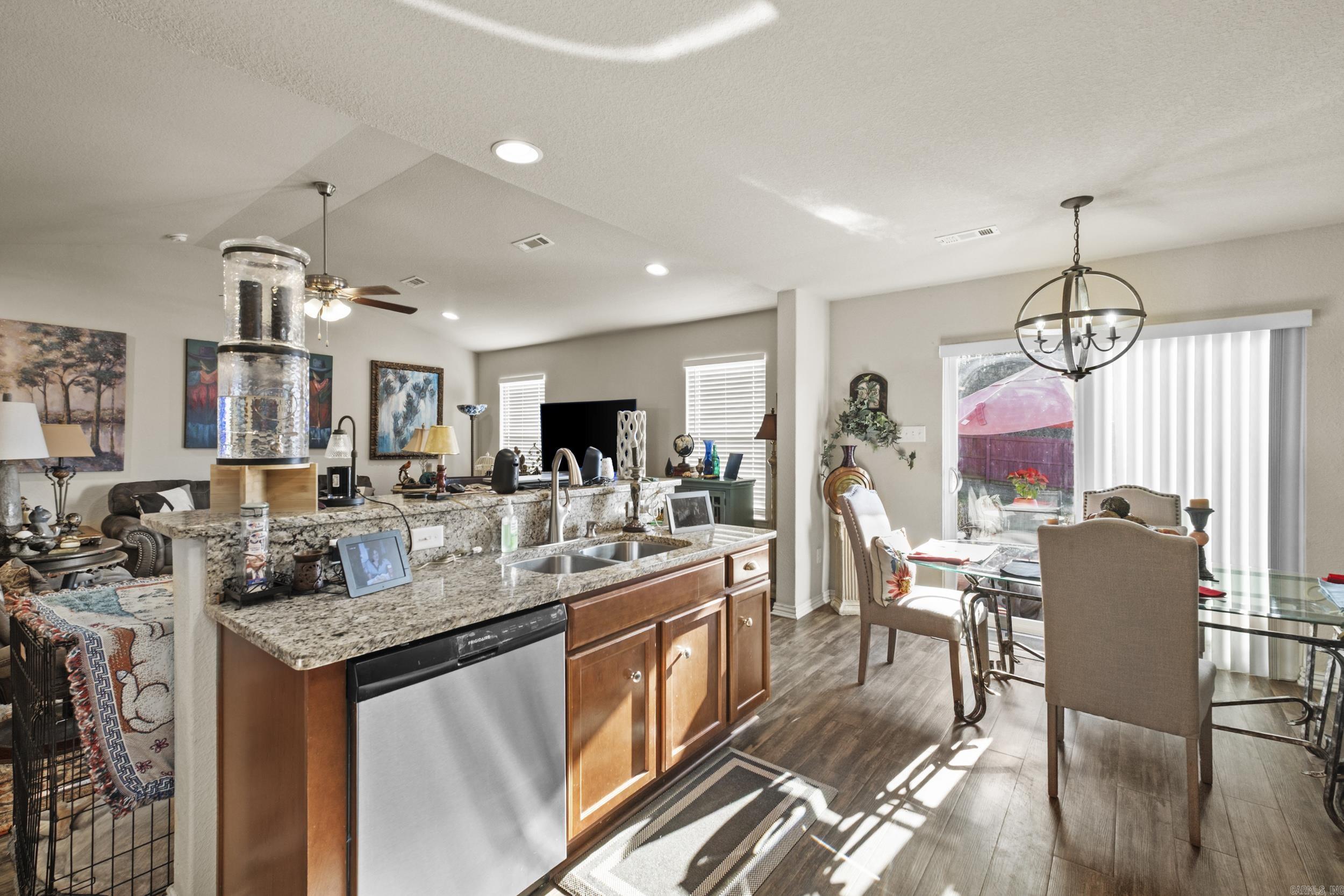 910 Pinehurst  Cabot, AR