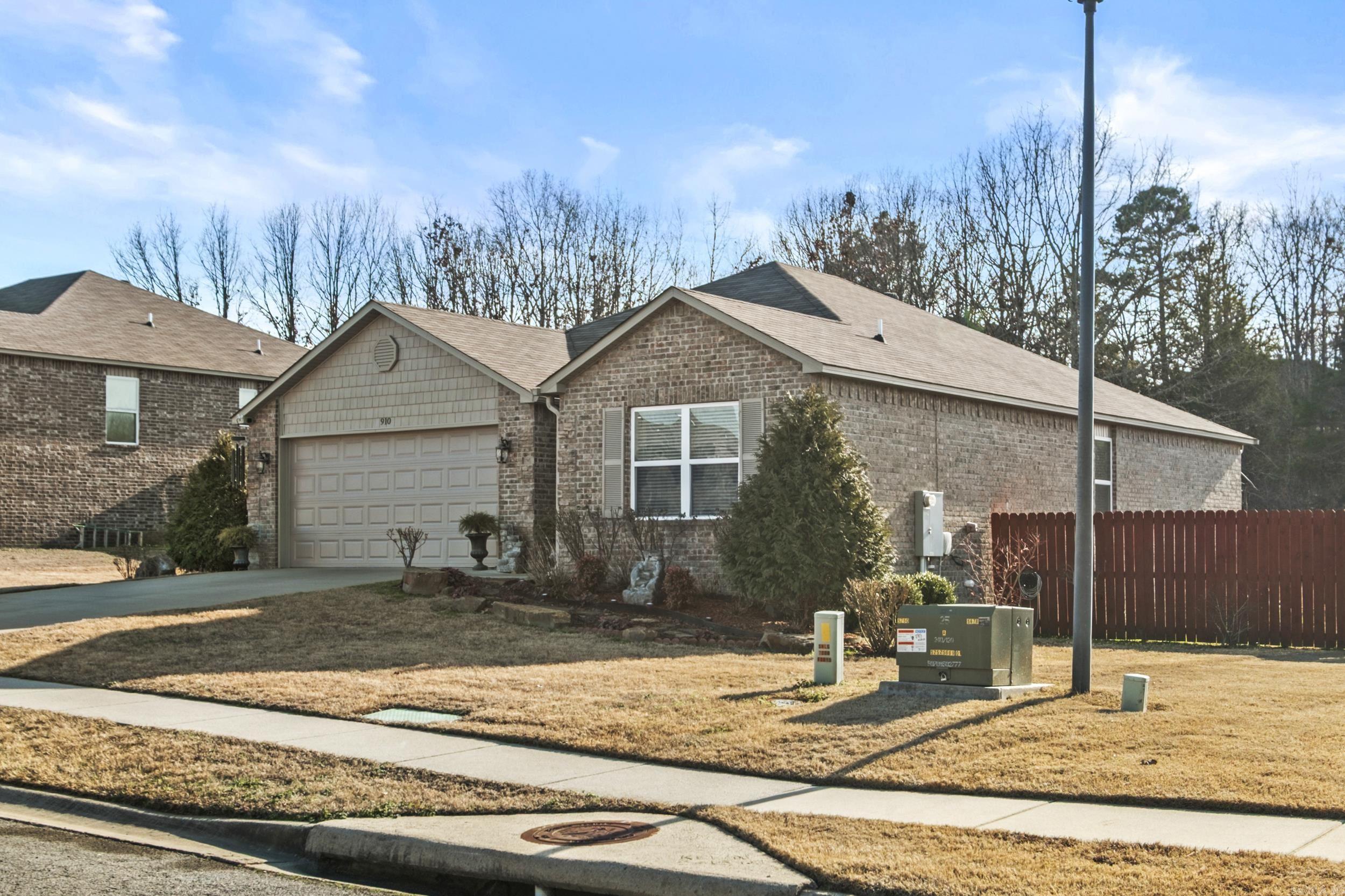 910 Pinehurst  Cabot, AR