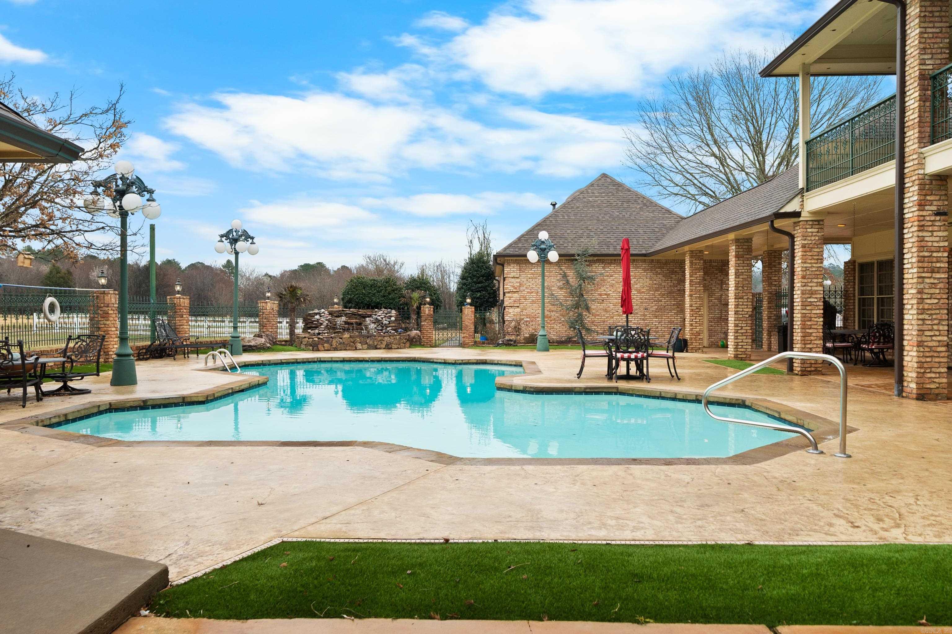 701 Ridgeway  Hot Springs National Park, AR