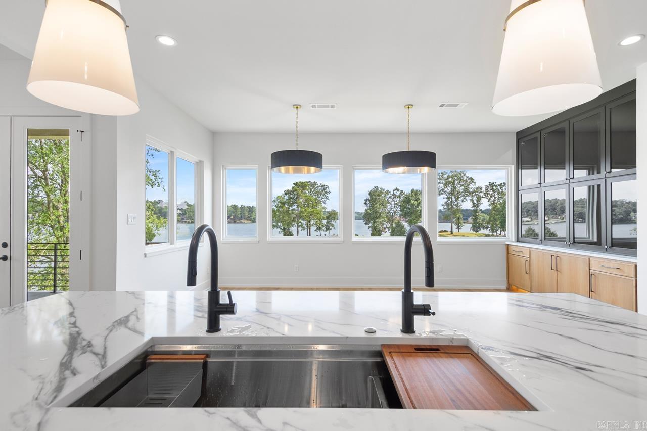 250 Post  Hot Springs, AR