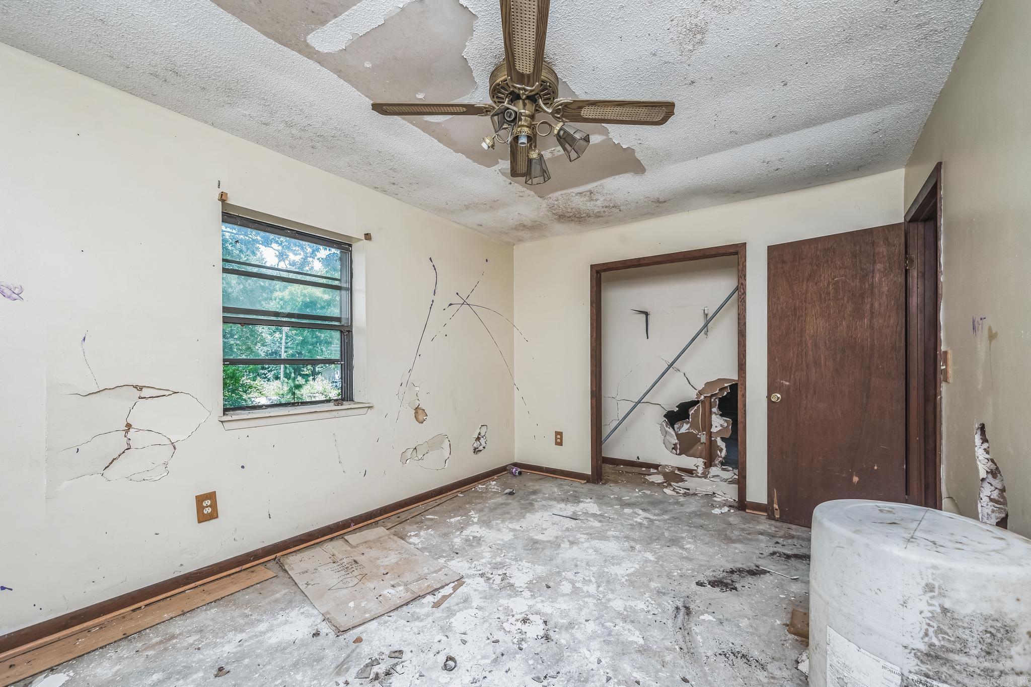 2734 Highway 87  Bradford, AR