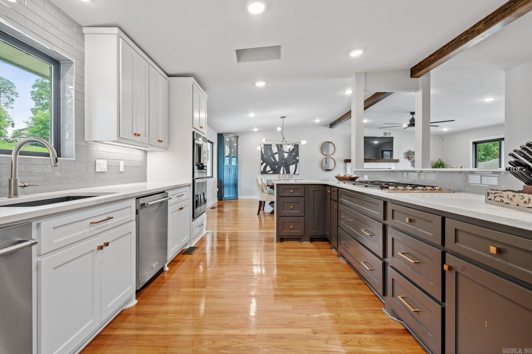 1113 Twin Points Road  Hot Springs, AR