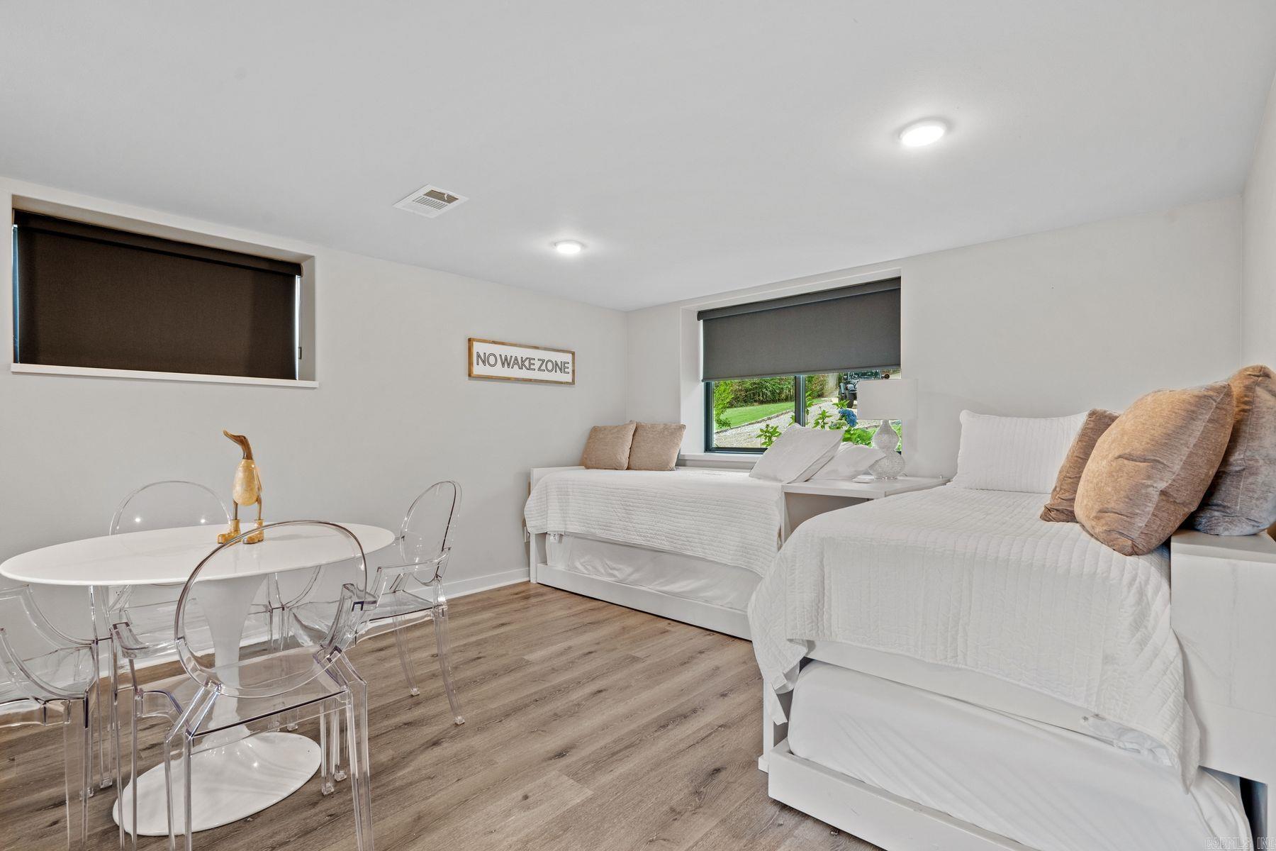 1113 Twin Points Road  Hot Springs, AR