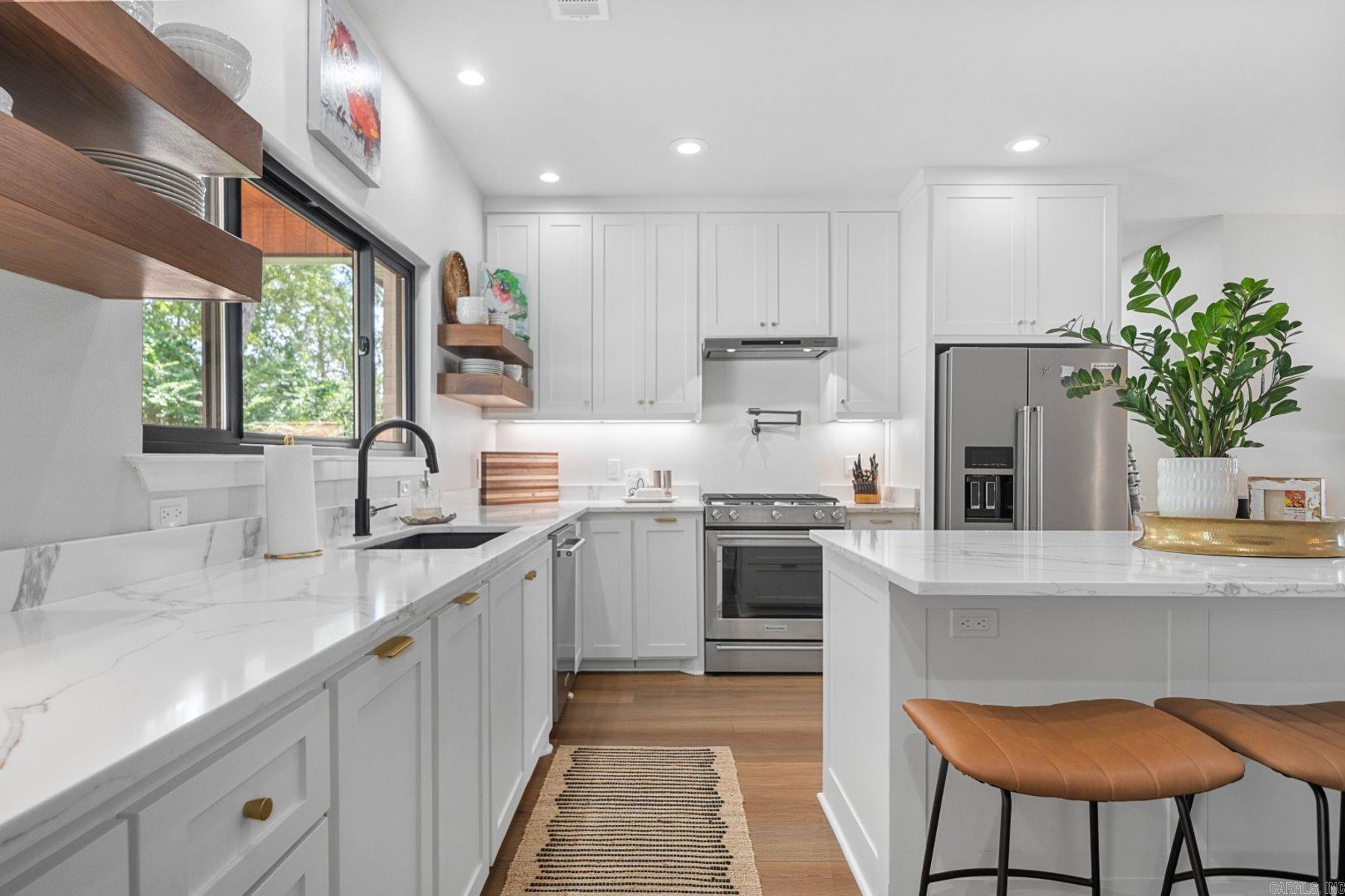 1113 Twin Points Road  Hot Springs, AR