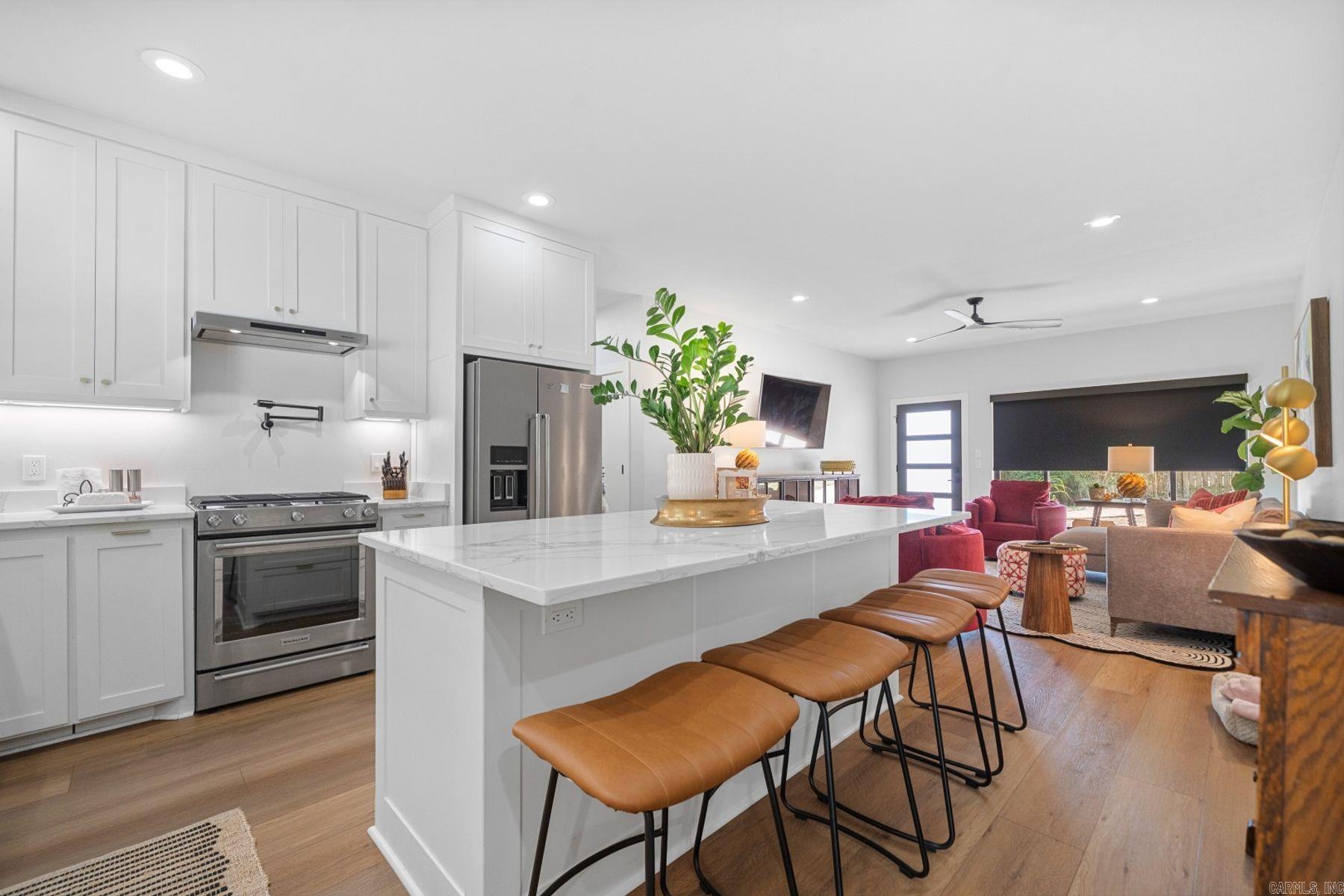 1113 Twin Points Road  Hot Springs, AR