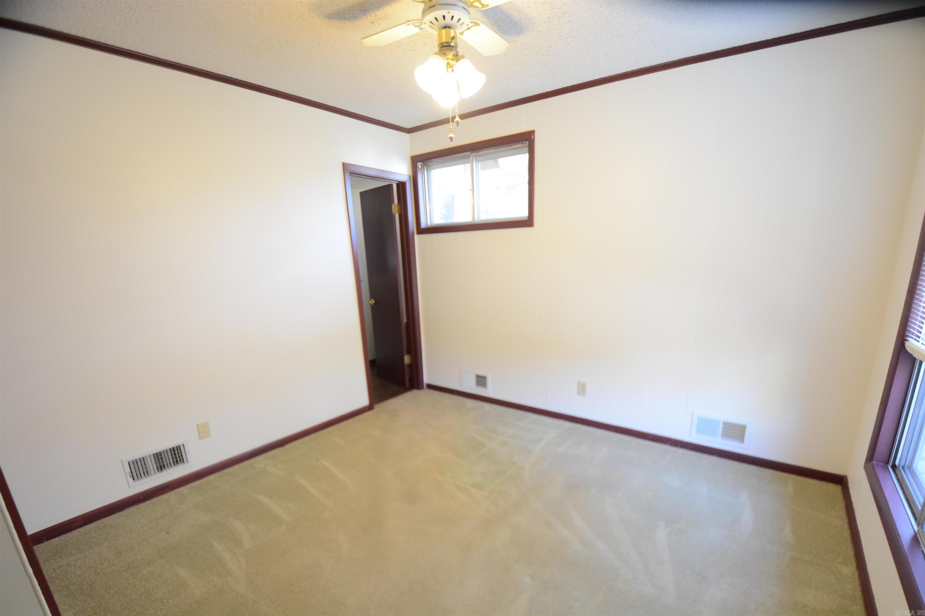 106 COUNTRY CLUB  Hot Springs, AR