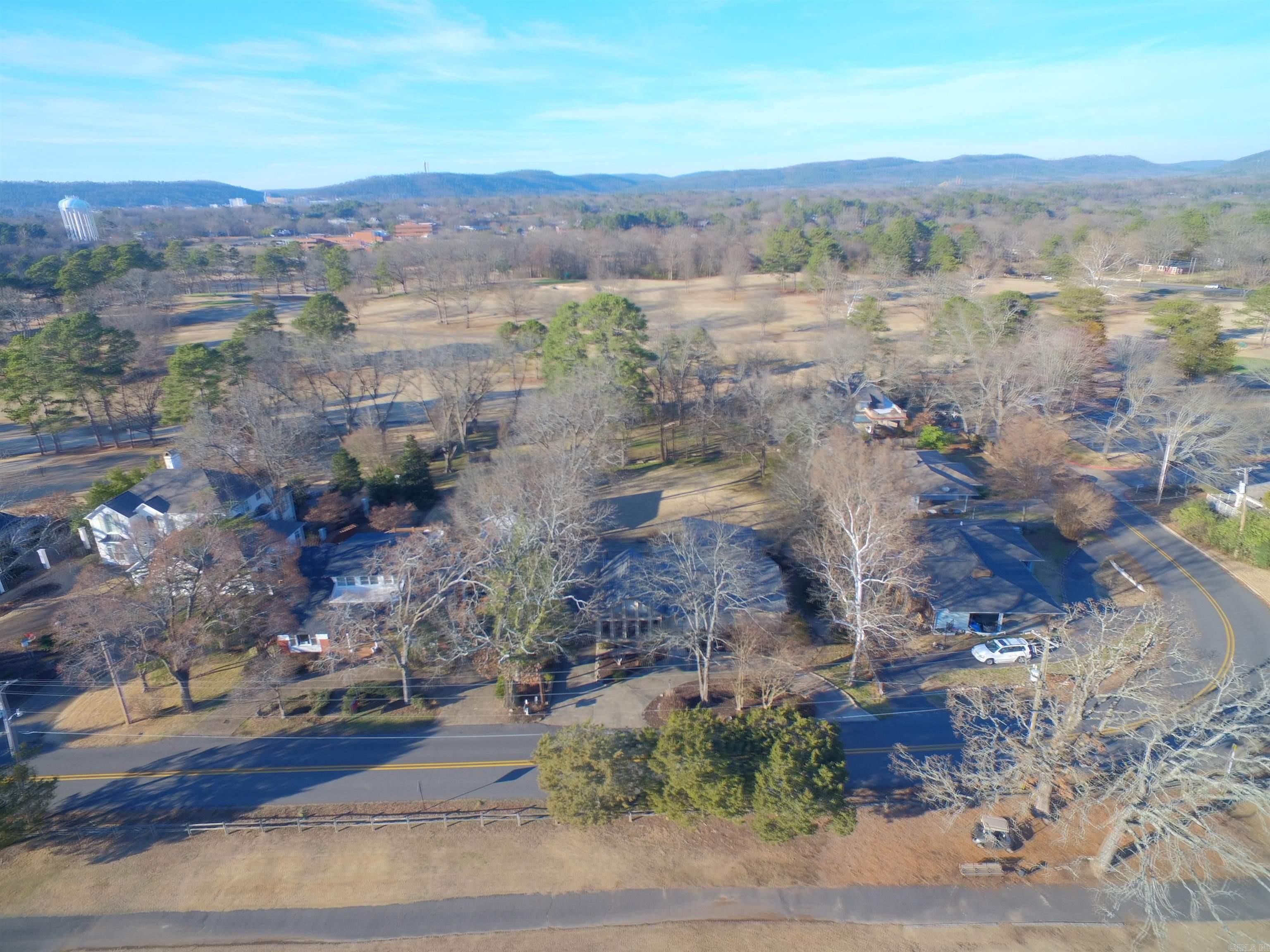 106 COUNTRY CLUB  Hot Springs, AR