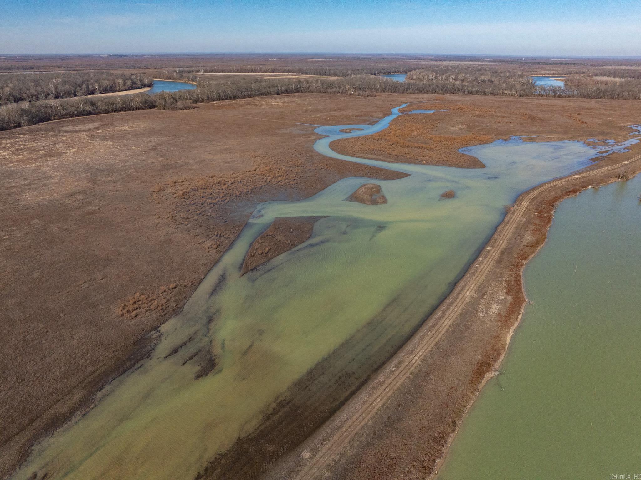 000 Woodruff CR 884  Augusta, AR