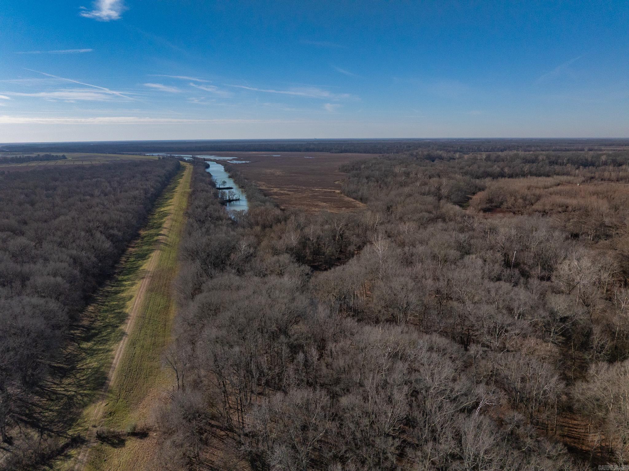 000 Woodruff CR 884  Augusta, AR