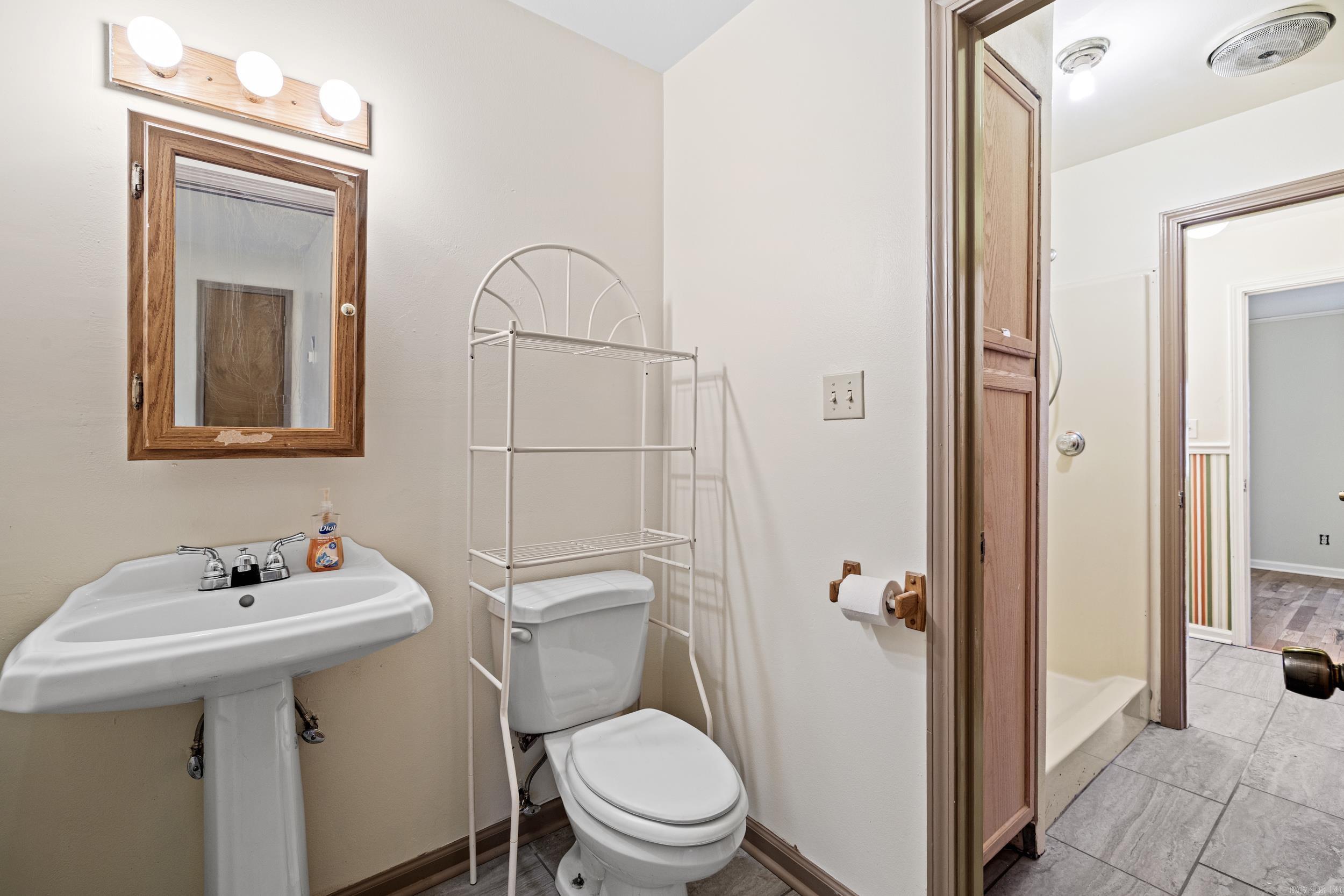 433 Skinner Rd  Austin, AR