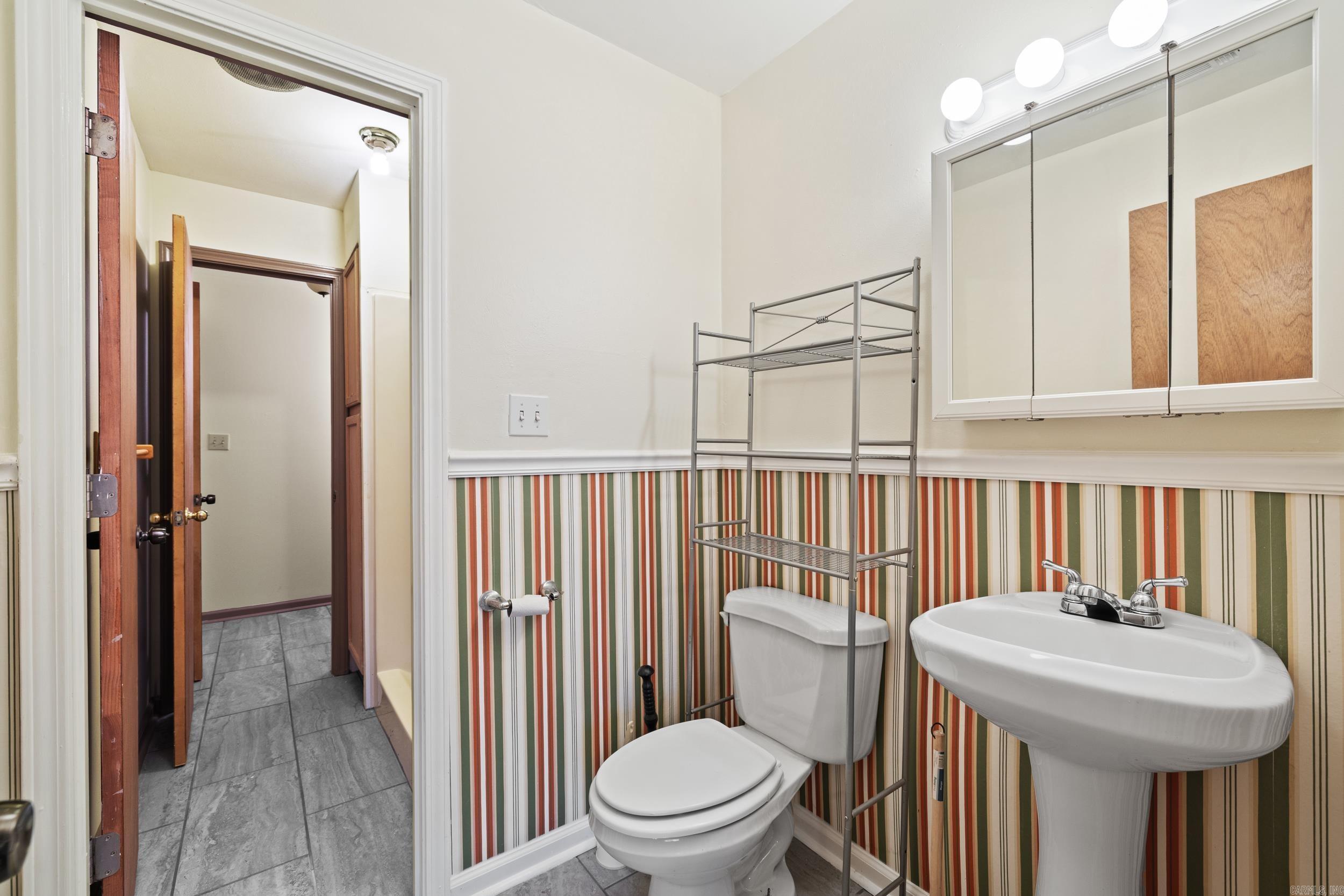 433 Skinner Rd  Austin, AR