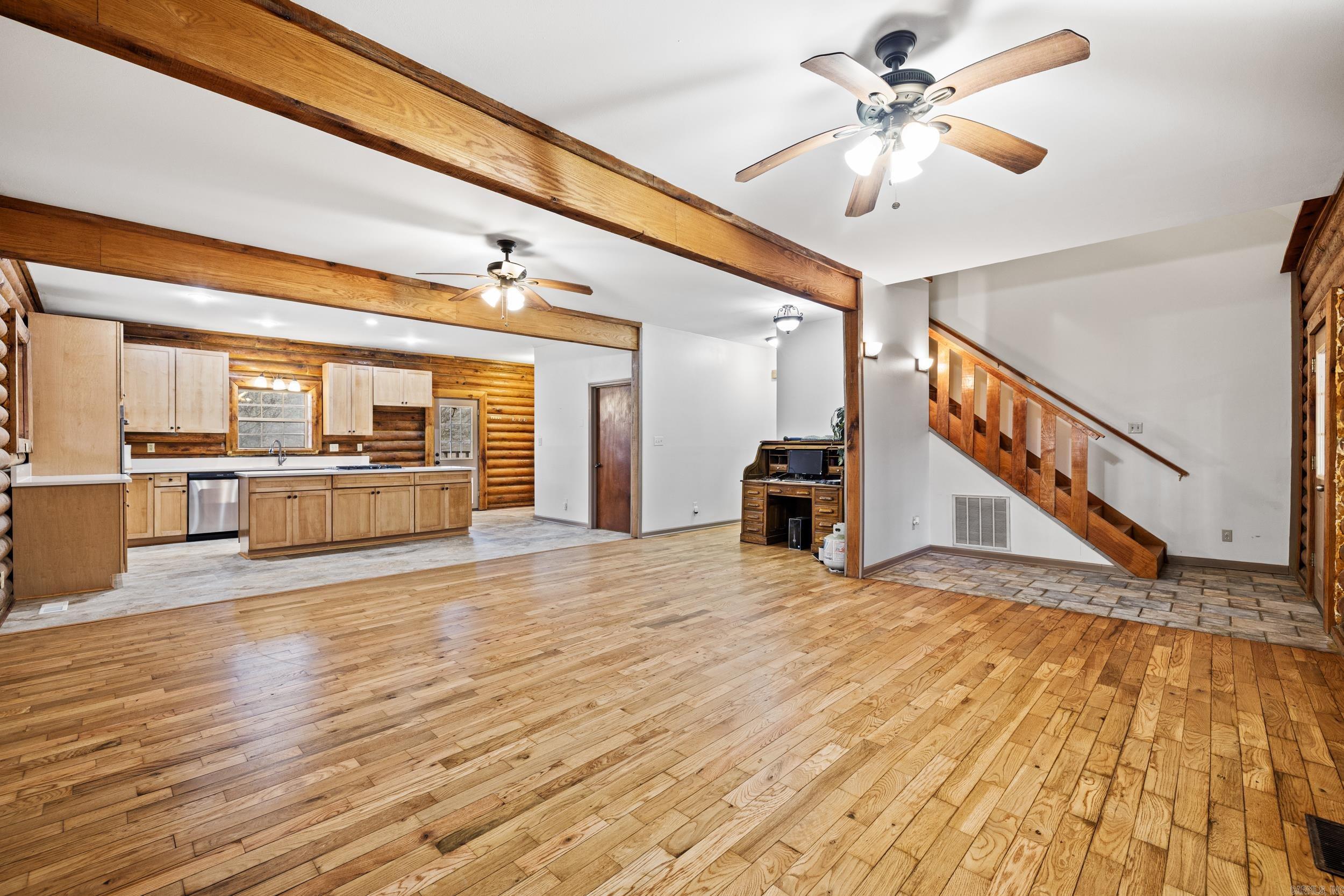 433 Skinner Rd  Austin, AR