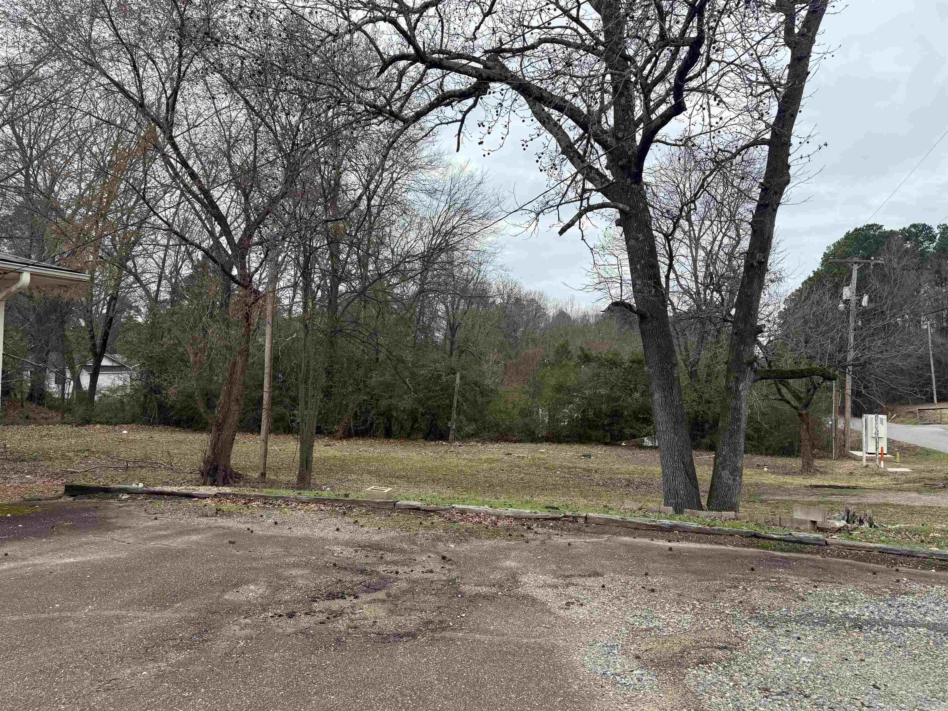 2010-2018 College Ave  El Dorado, AR