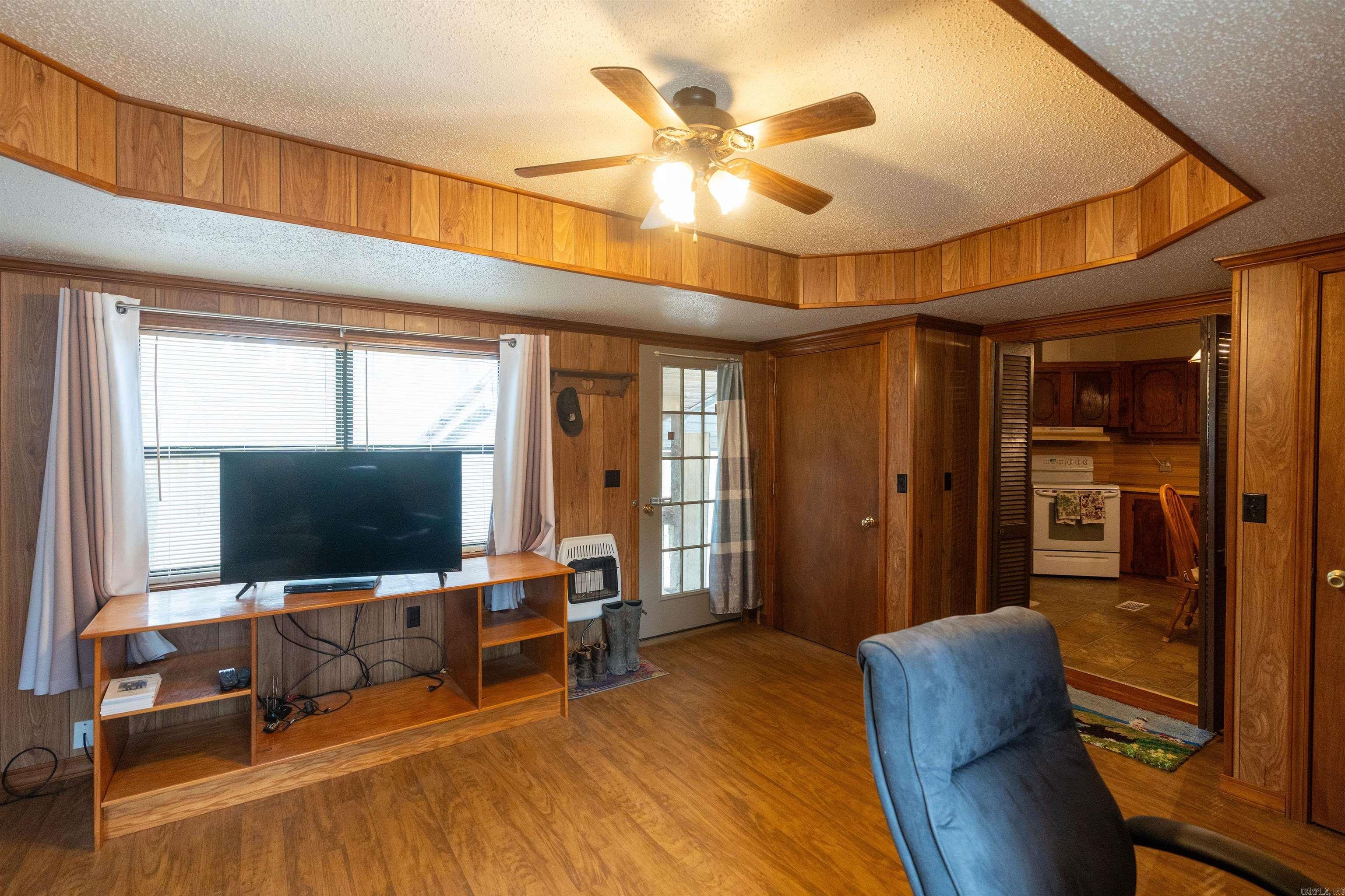 3432 N Heber Springs Rd  Tumbling Shoals, AR