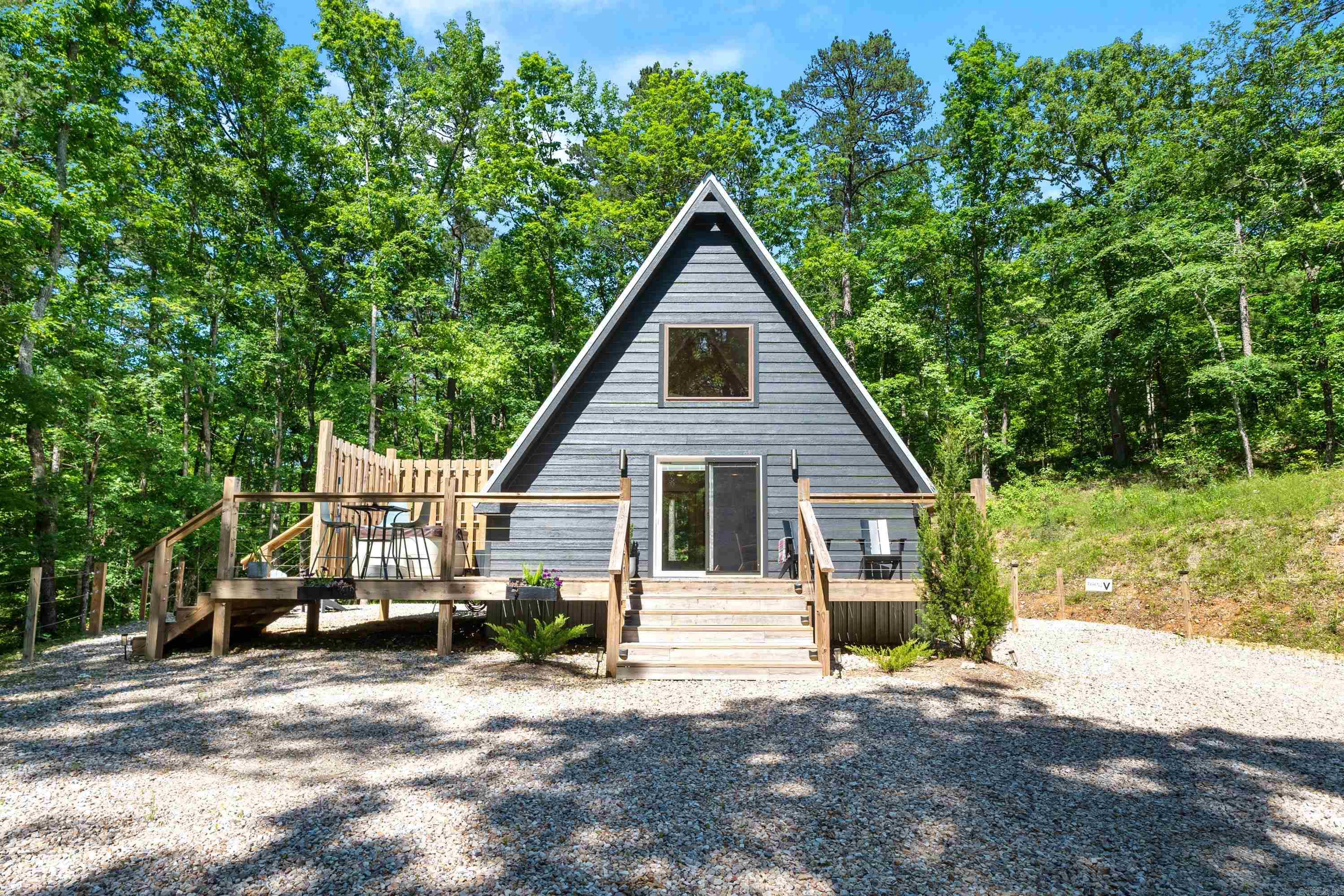 9048 Albert Pike  Royal, AR