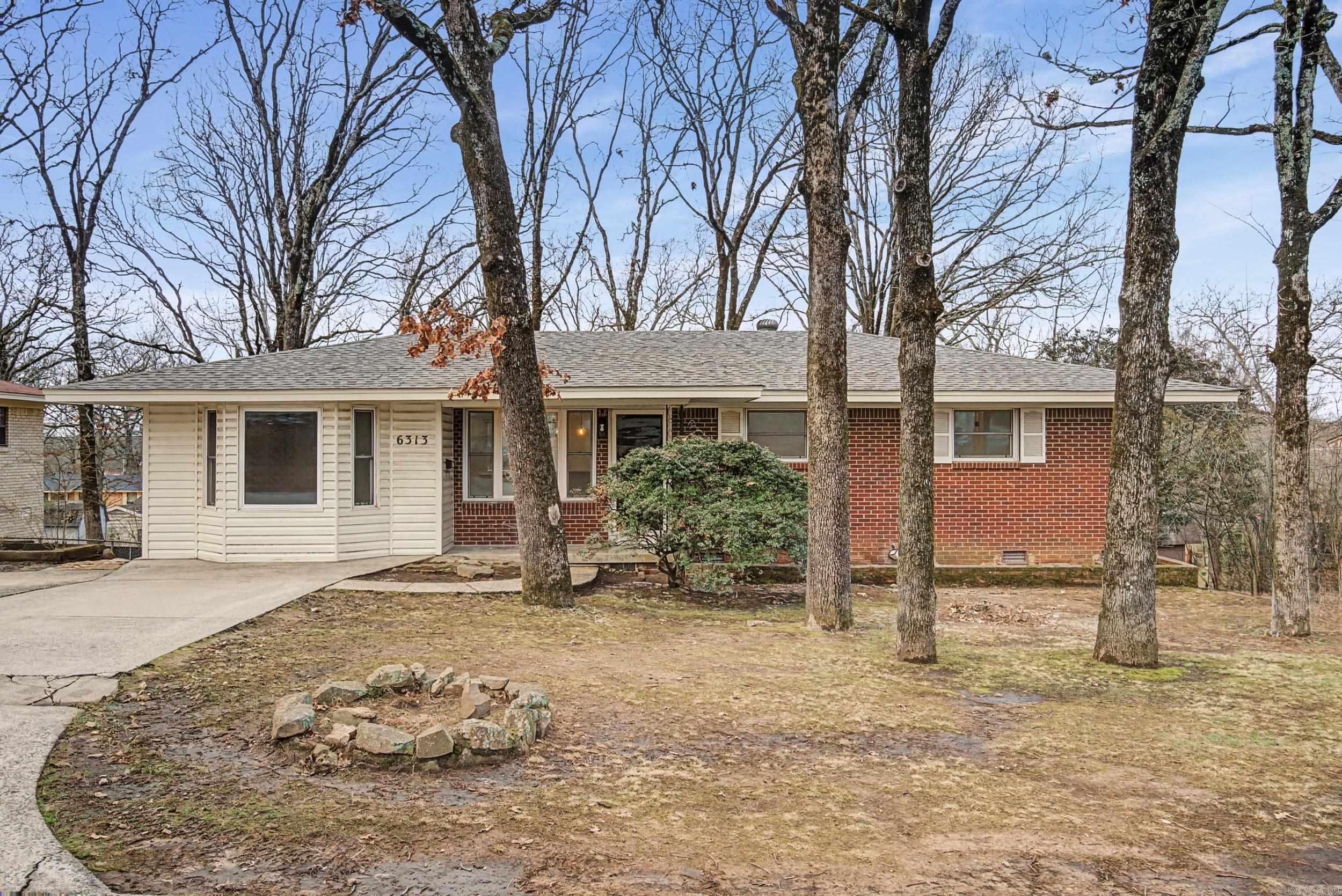 6313 Iroquois Dr  North Little Rock, AR