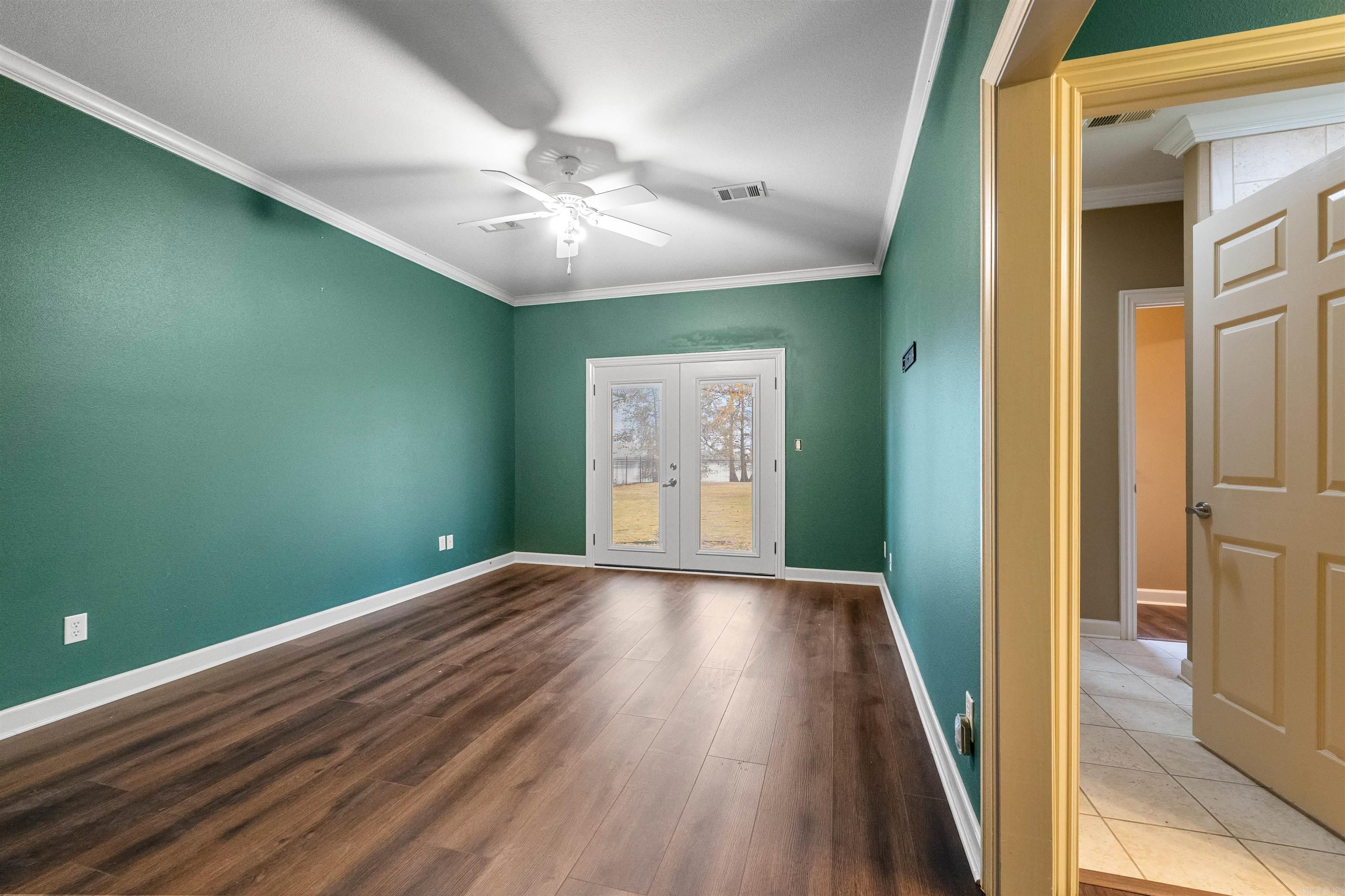 1070 Mound View Drive  England, AR