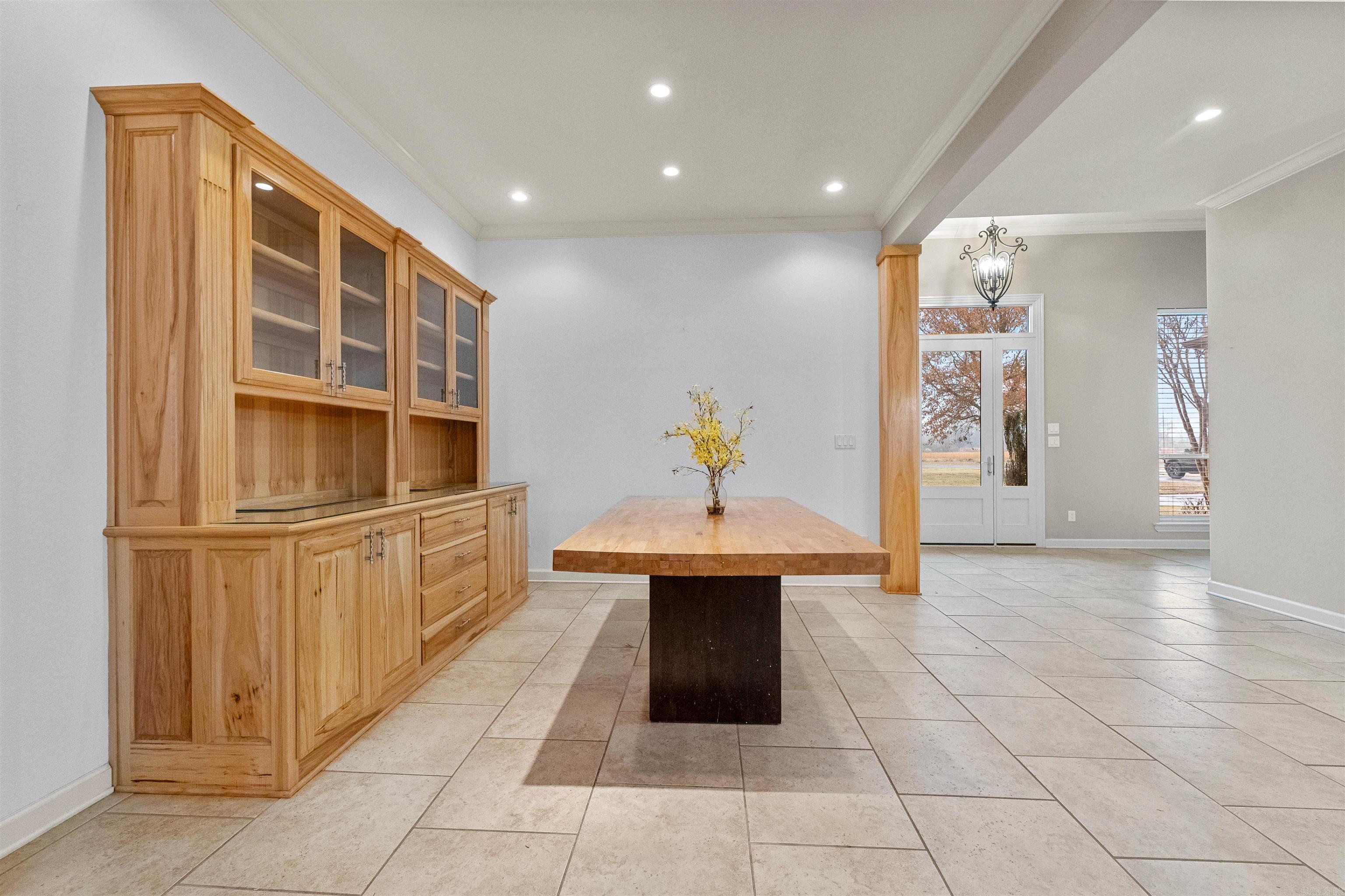 1070 Mound View Drive  England, AR