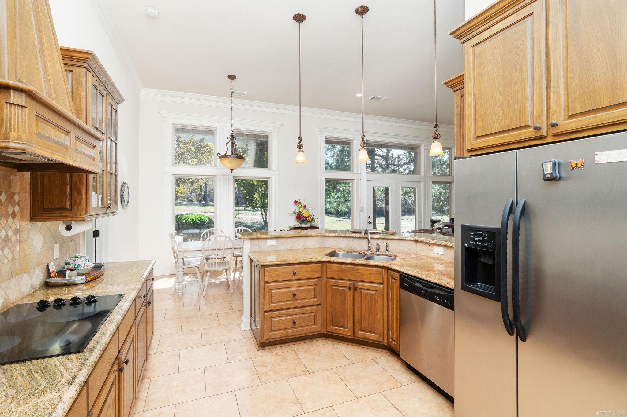 9 Jabali  Hot Springs Village, AR