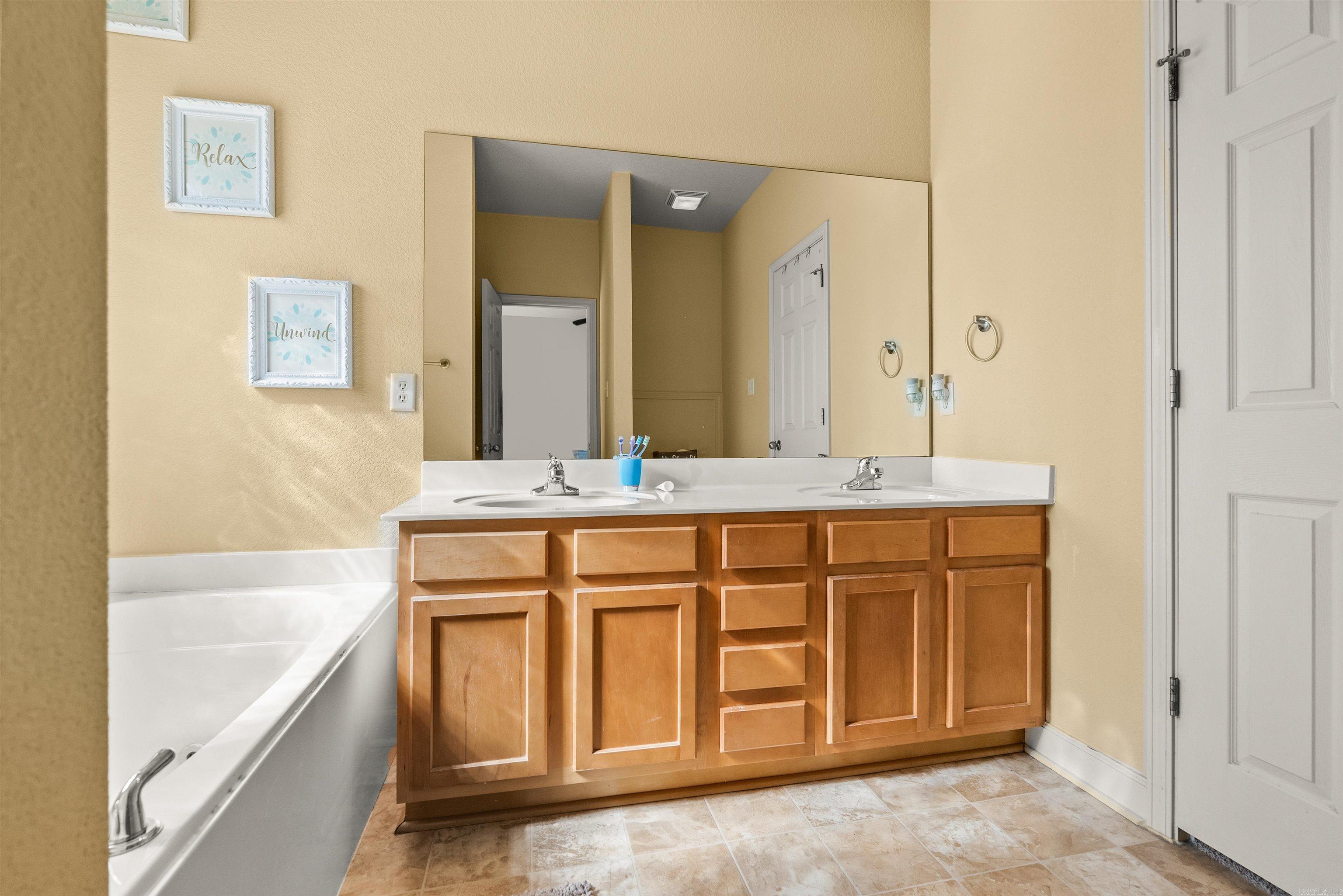 2 Lilley Cv  Greenbrier, AR