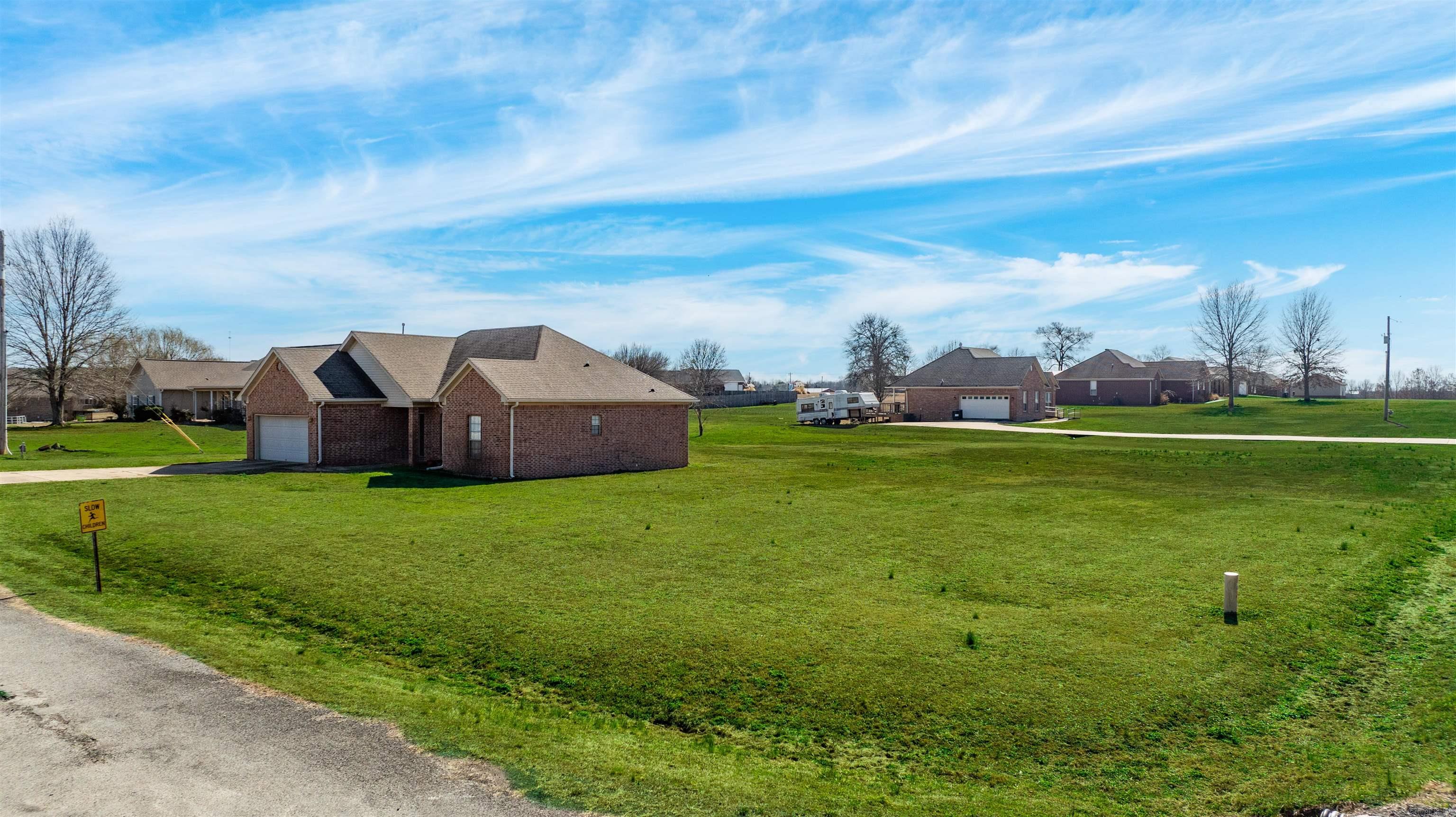 2 Lilley Cv  Greenbrier, AR