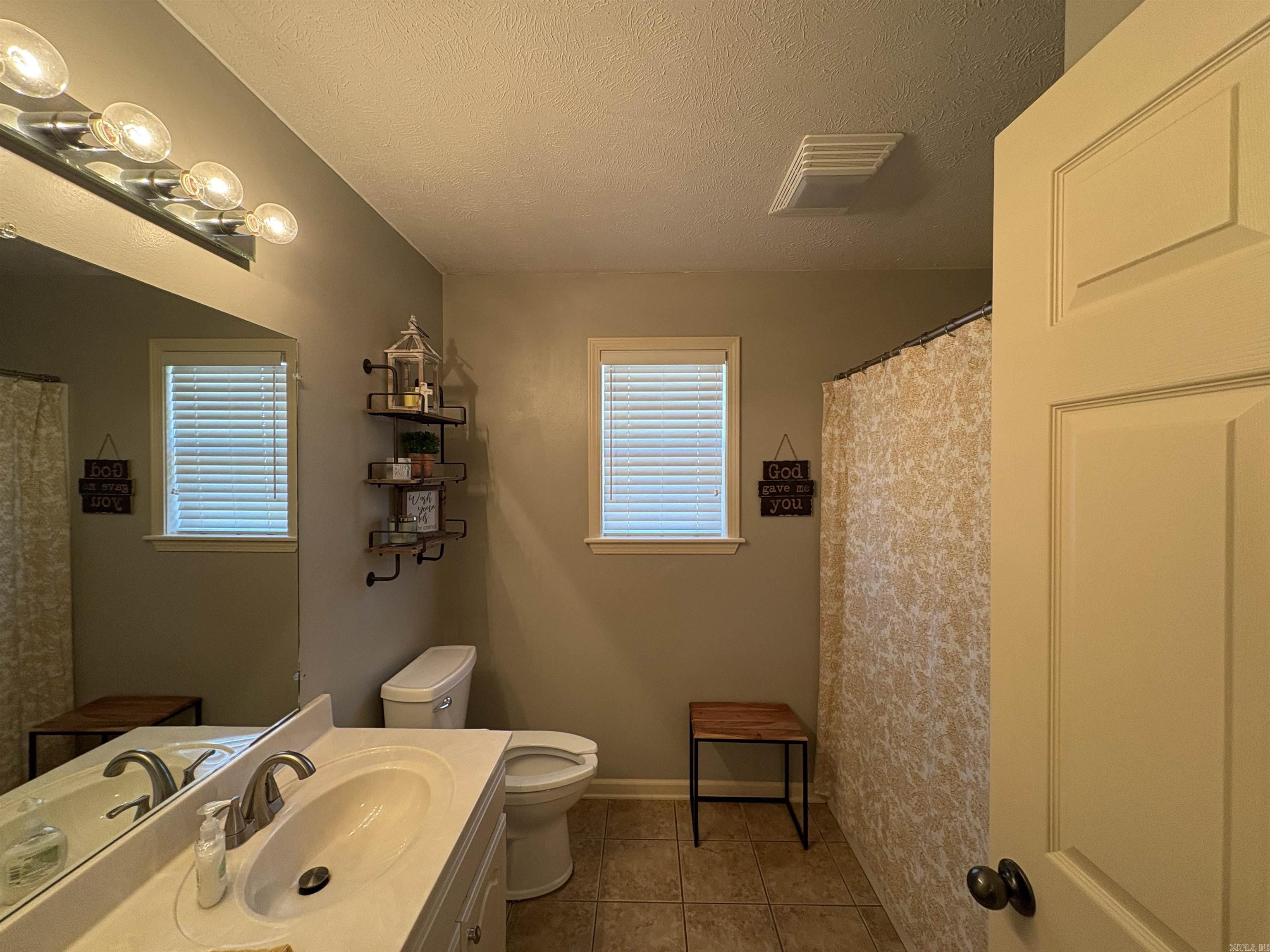 2201 Caleb  Searcy, AR