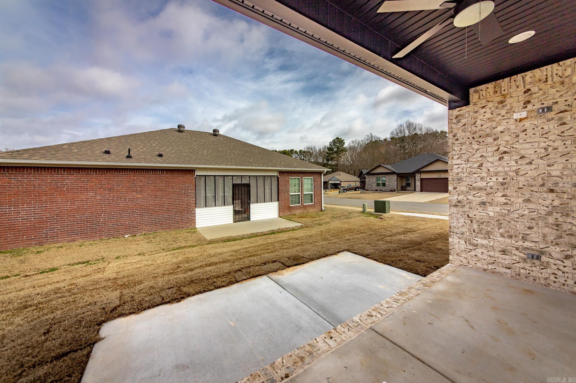912 W Dell Vista  Cabot, AR