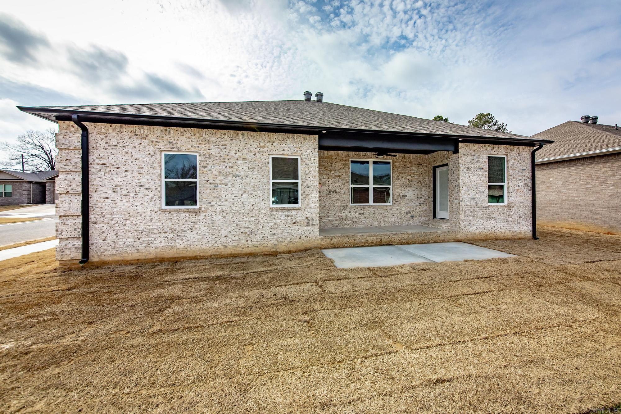 912 W Dell Vista  Cabot, AR