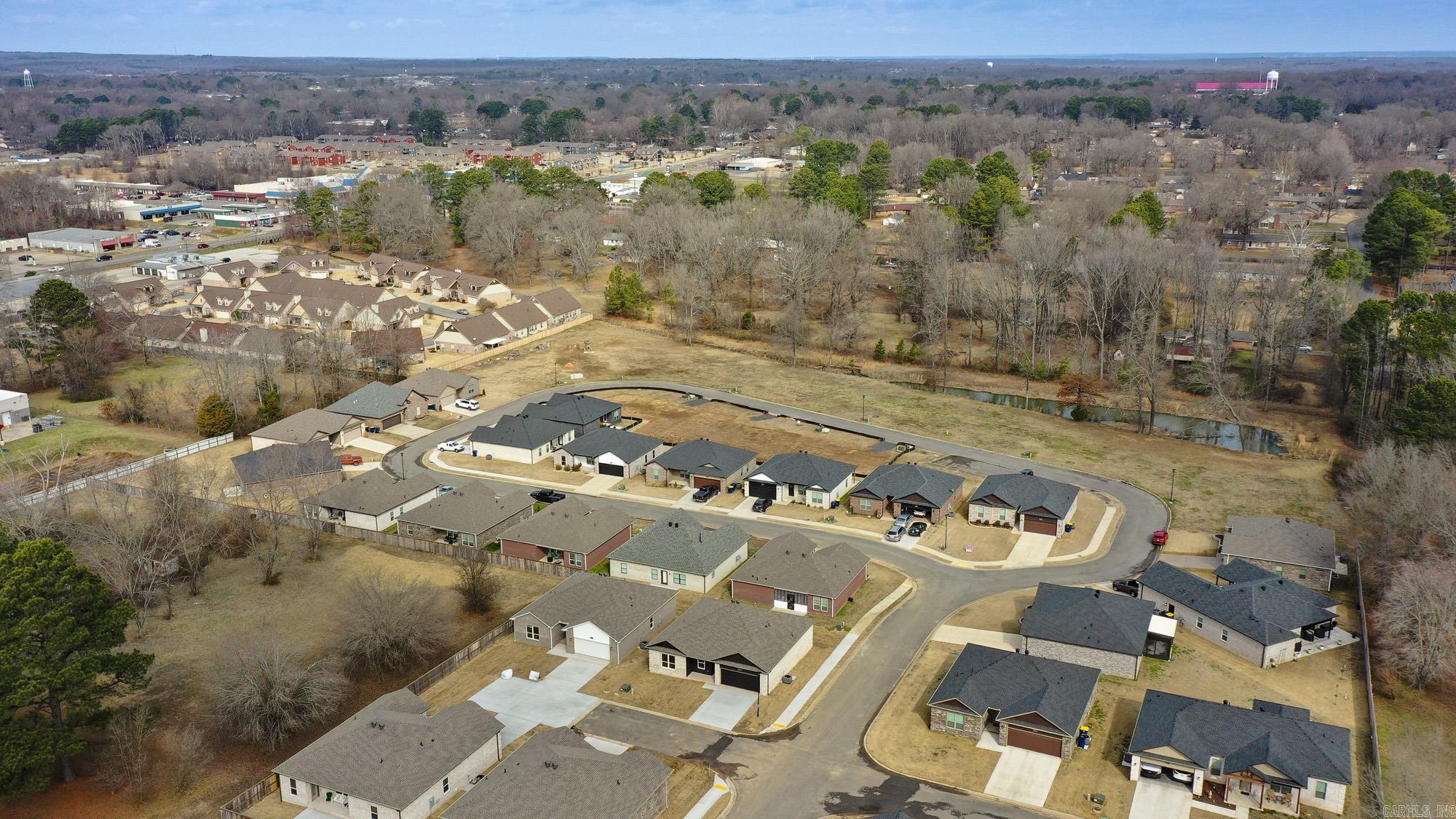 912 W Dell Vista  Cabot, AR