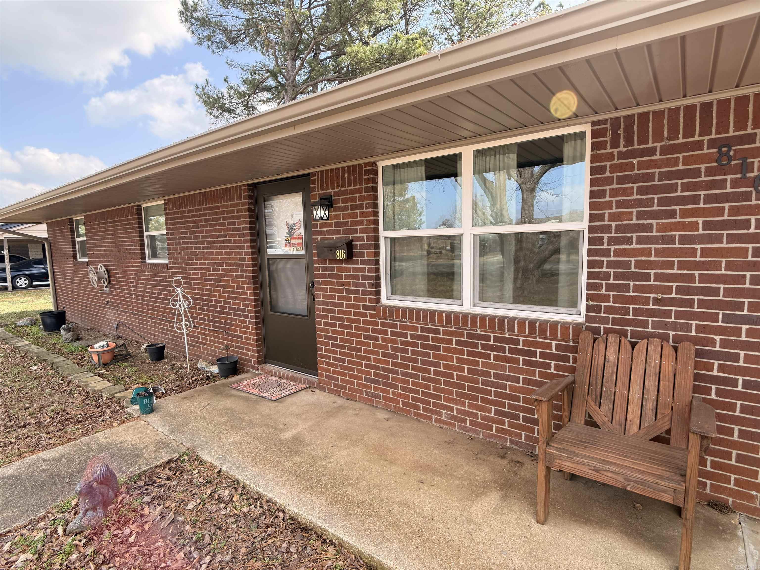 816 E 7th  Rector, AR