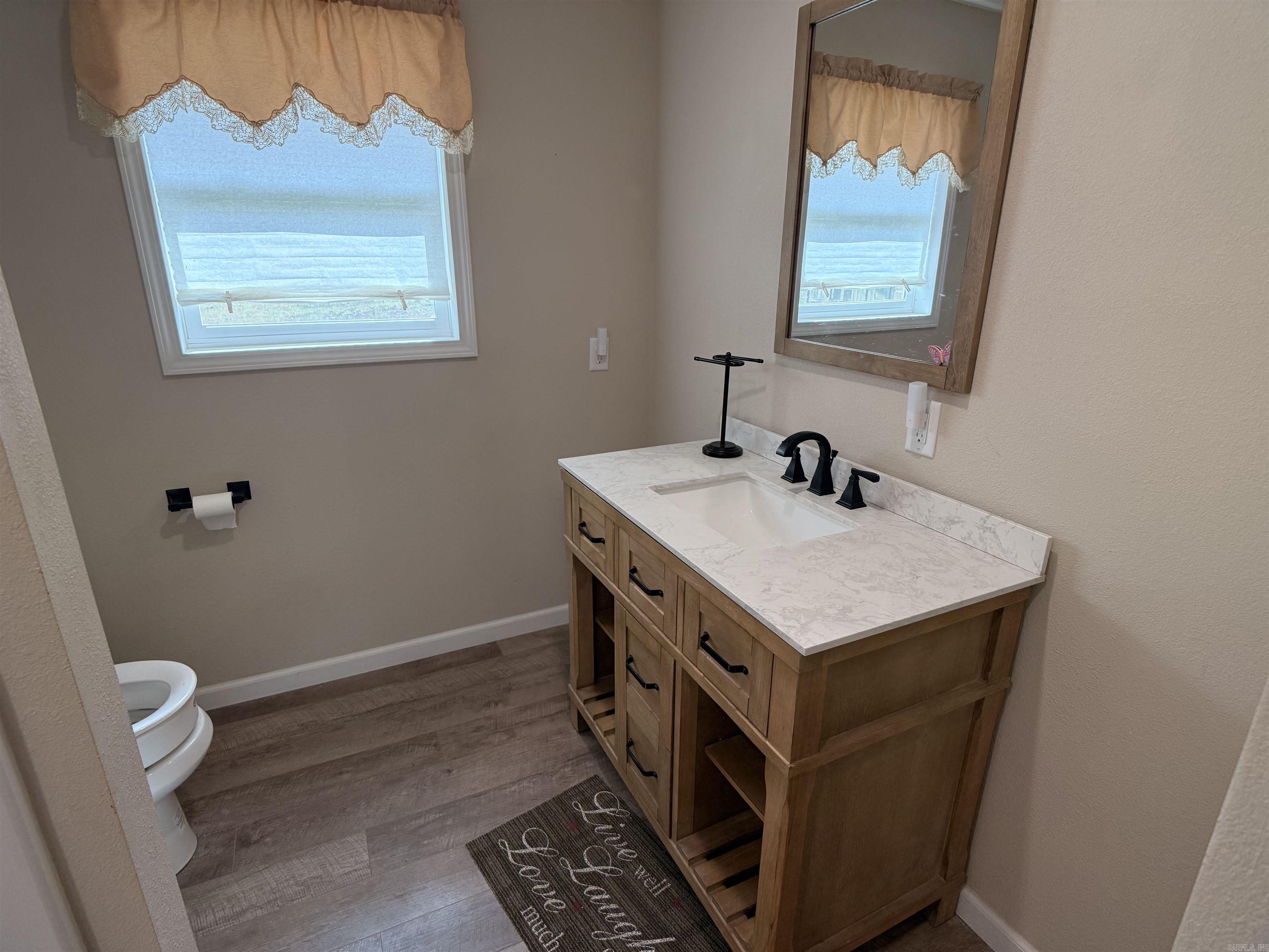 816 E 7th  Rector, AR