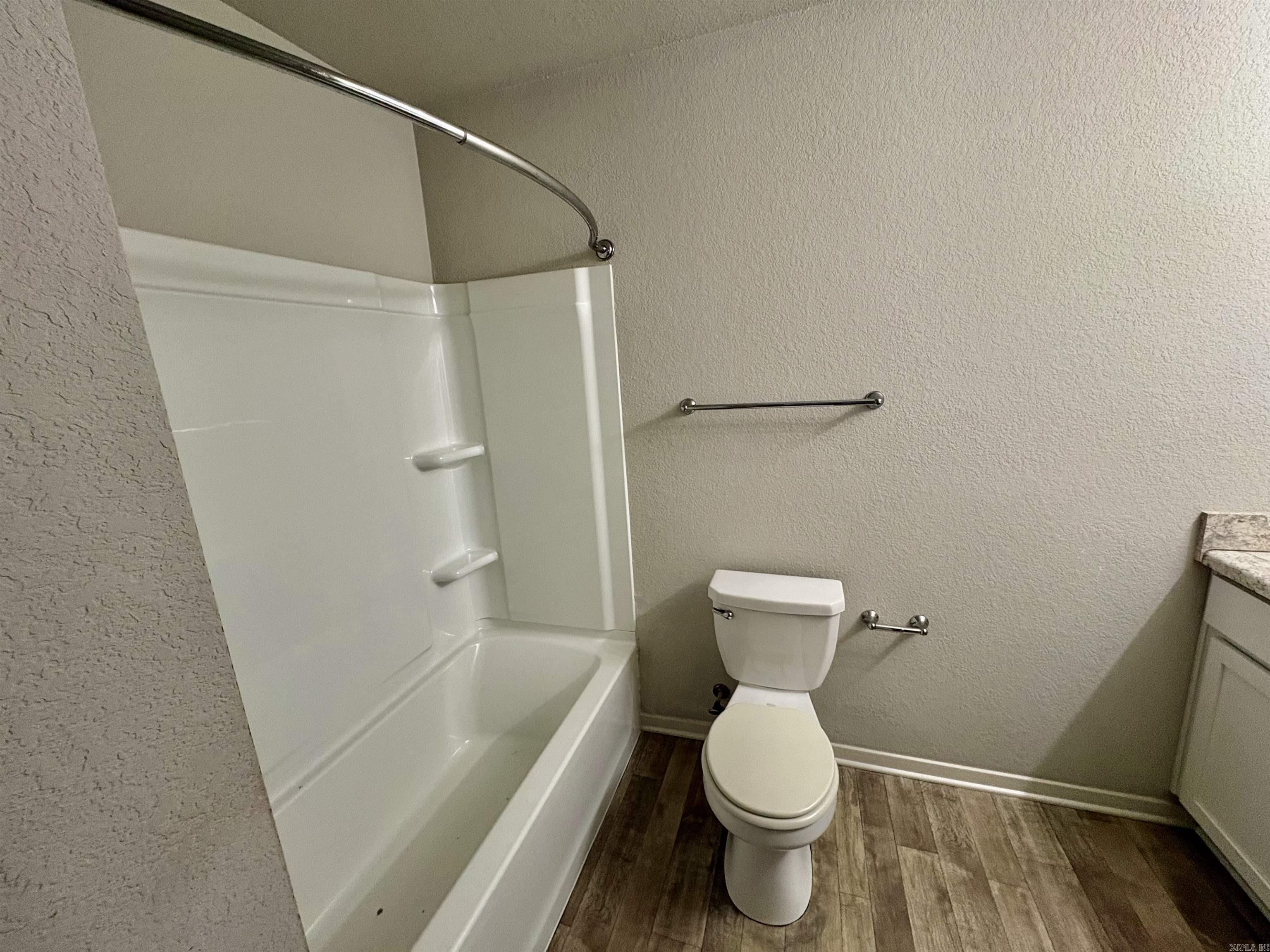 12 Summer Breeze Rd Conway, AR 72032