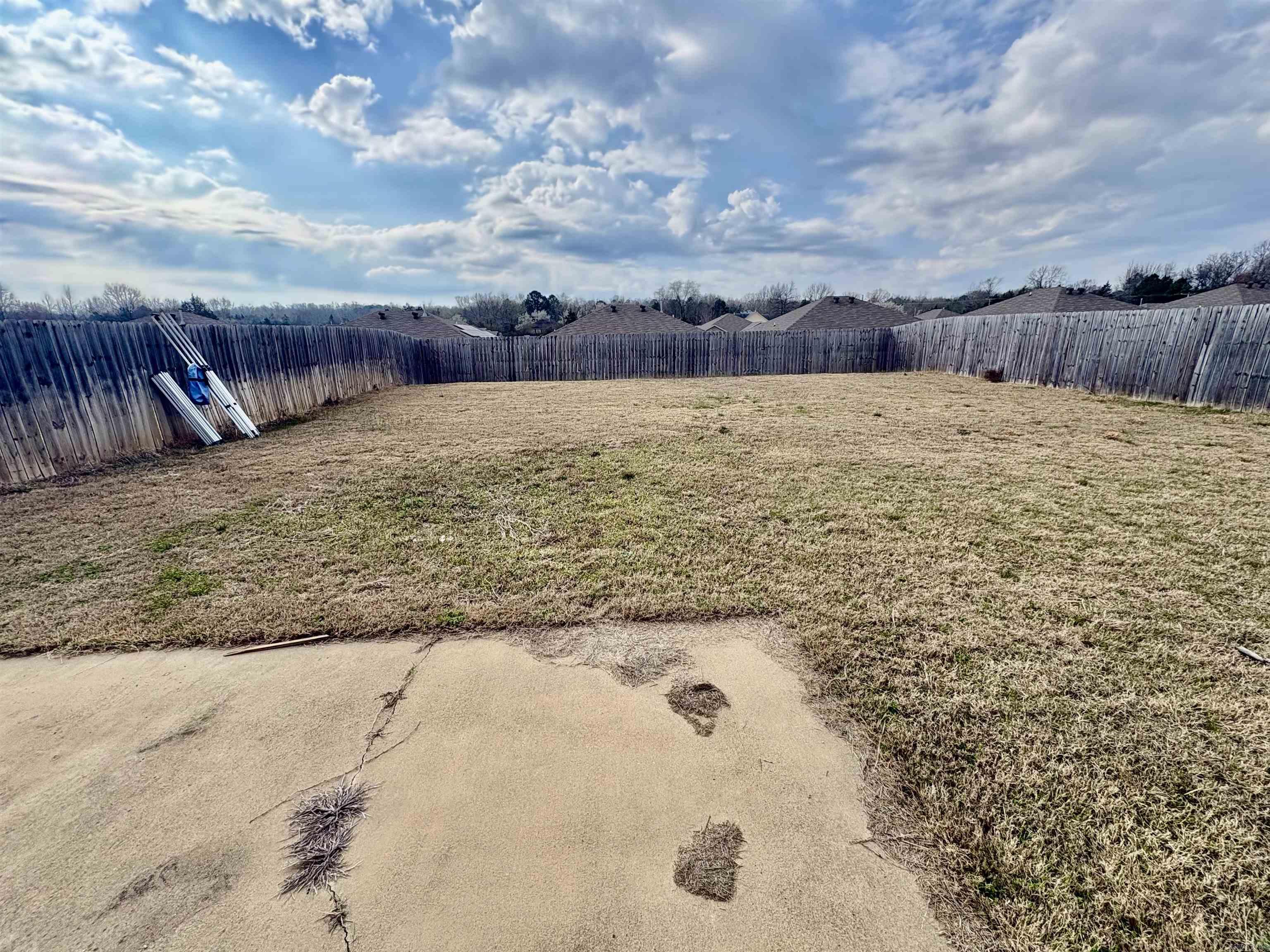 12 Summer Breeze Rd Conway, AR 72032