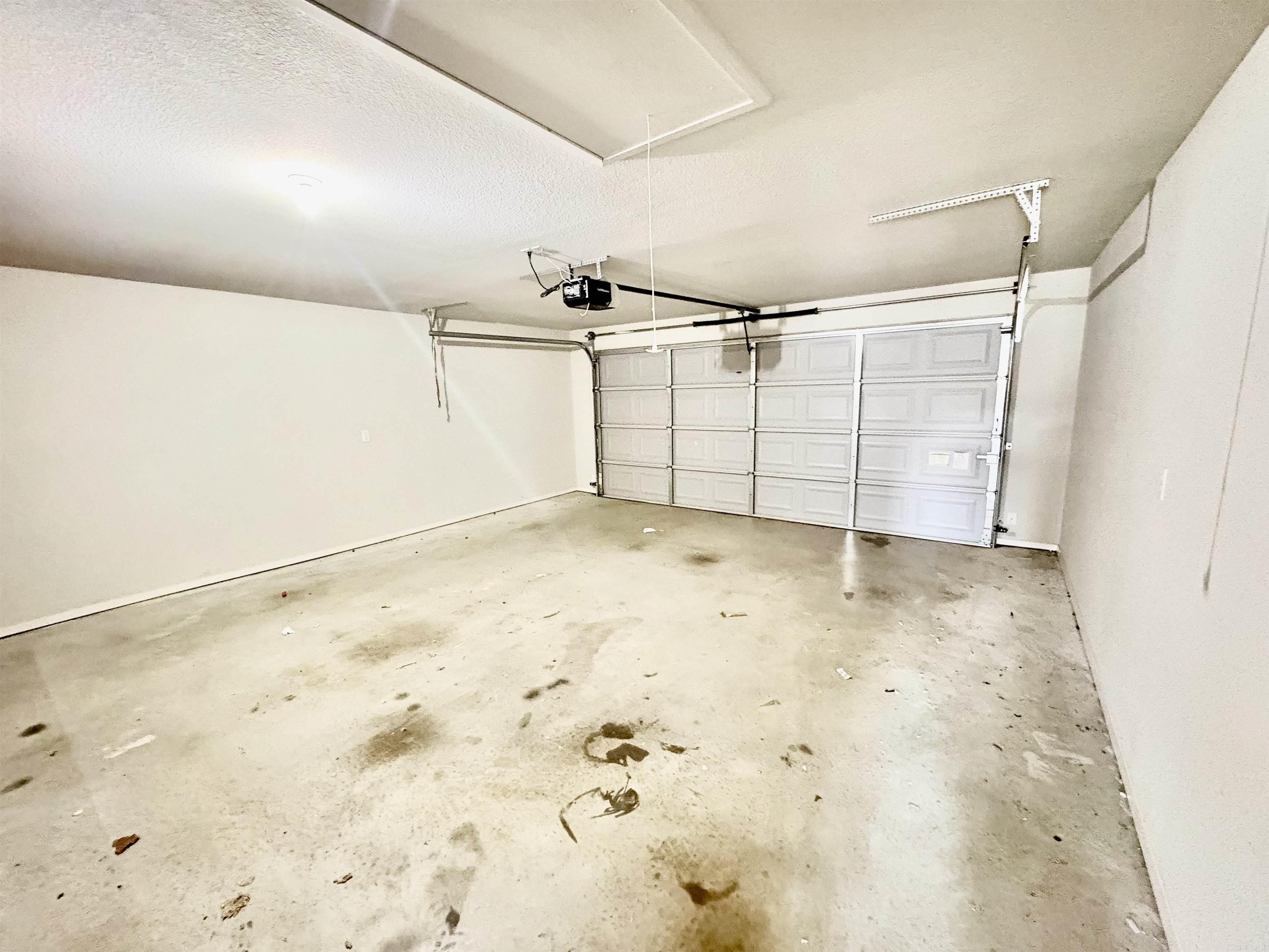 12 Summer Breeze Rd Conway, AR 72032