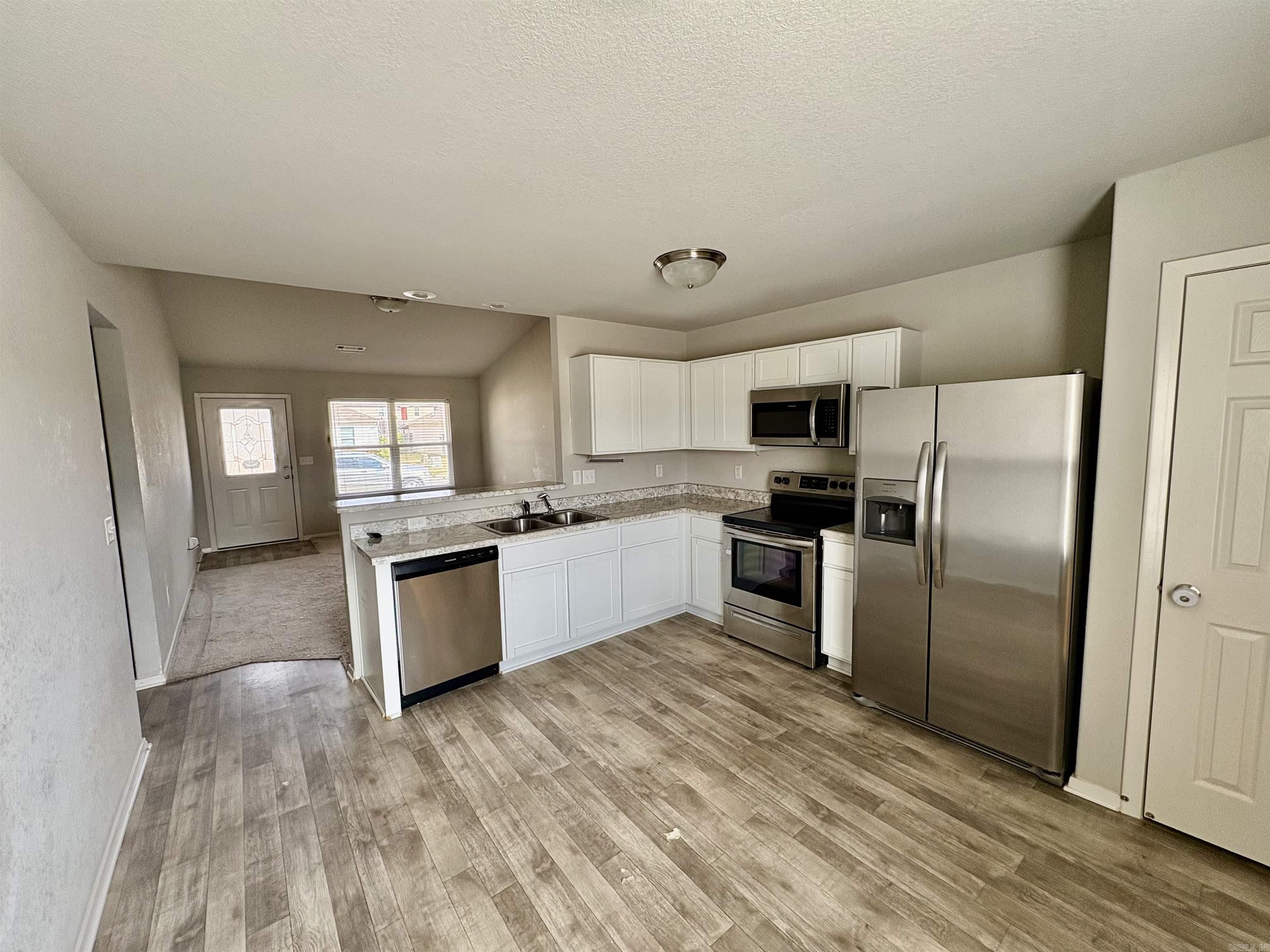 12 Summer Breeze Rd Conway, AR 72032