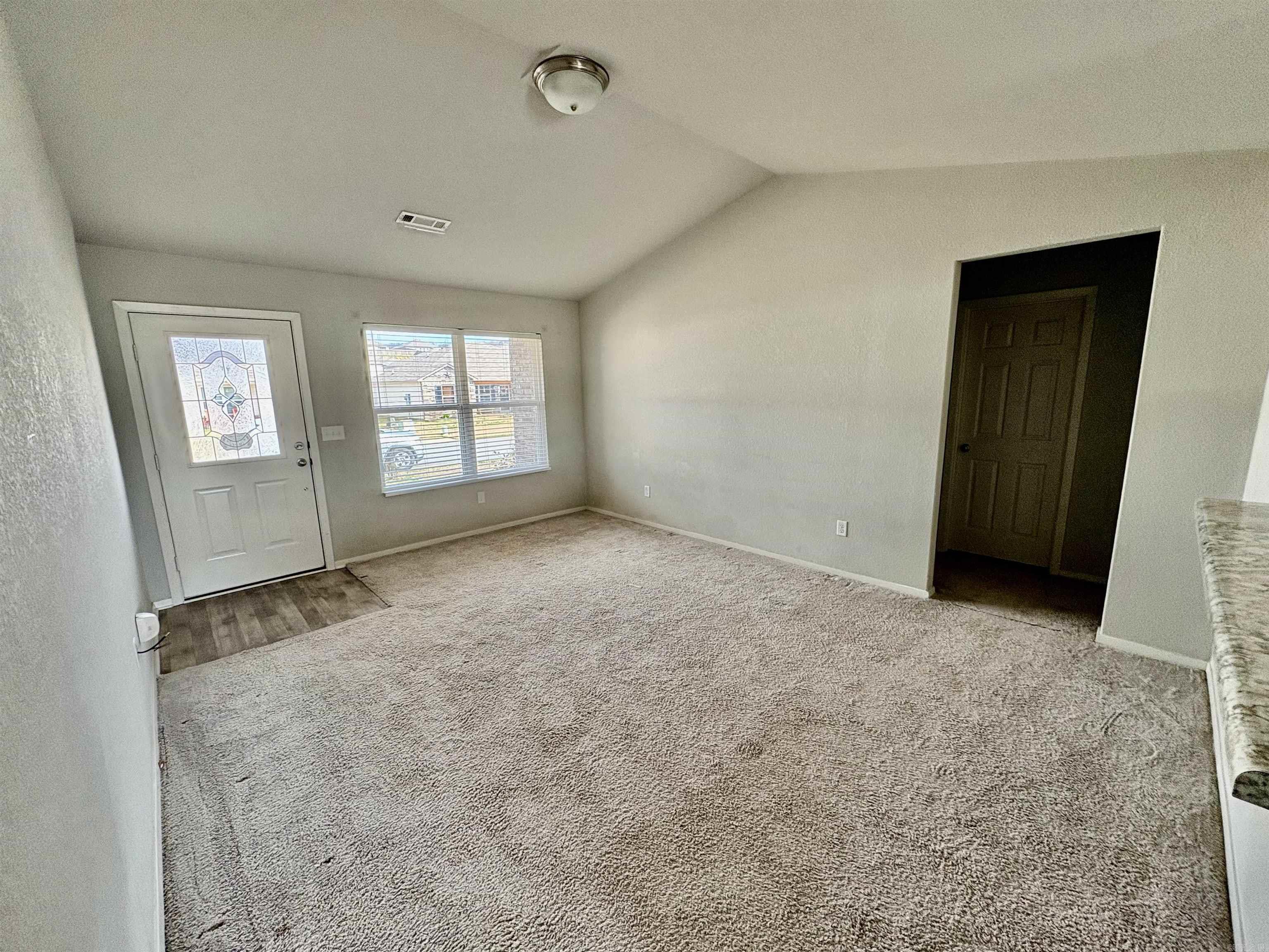 12 Summer Breeze Rd Conway, AR 72032